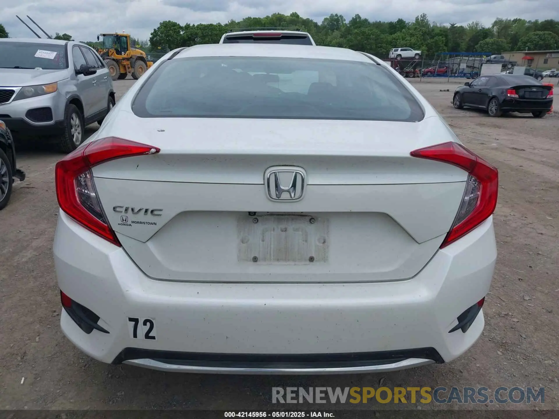 16 Photograph of a damaged car 19XFC2F62KE035822 HONDA CIVIC 2019