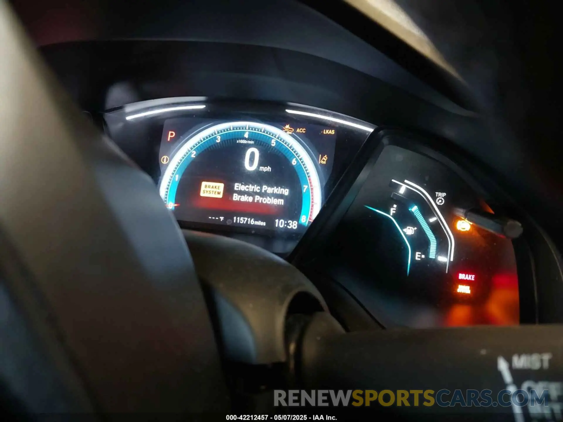 7 Фотография поврежденного автомобиля 19XFC2F64KE208210 HONDA CIVIC 2019