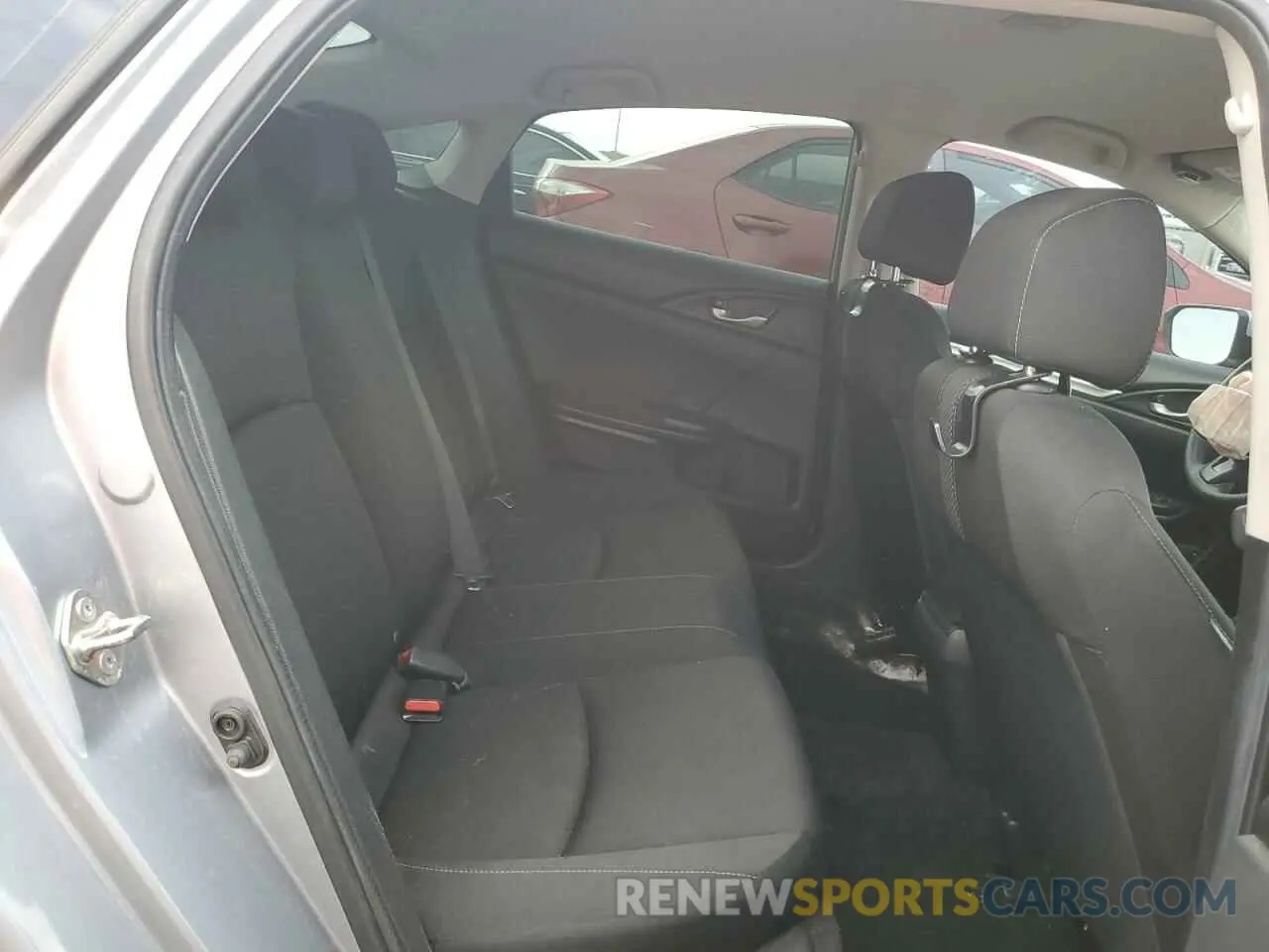 10 Фотография поврежденного автомобиля 19XFC2F64KE209938 HONDA CIVIC 2019