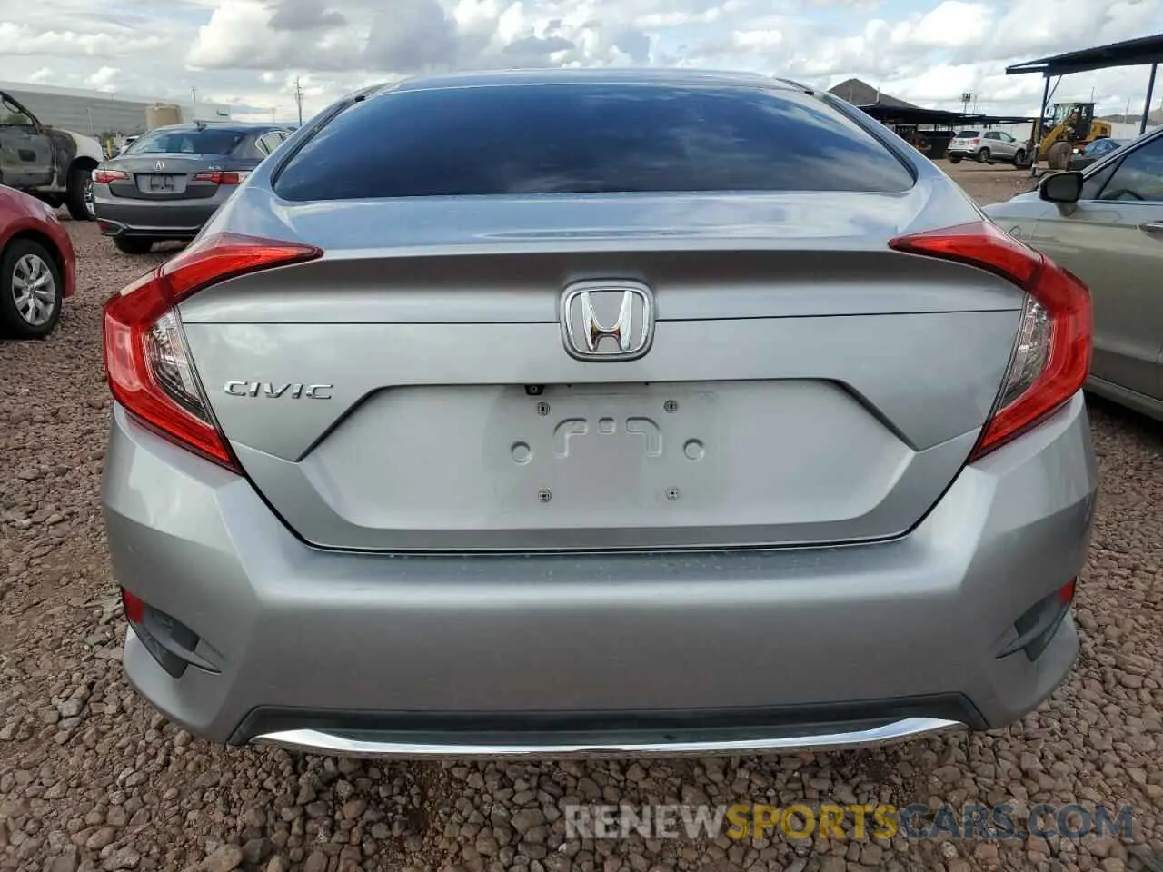 6 Фотография поврежденного автомобиля 19XFC2F64KE209938 HONDA CIVIC 2019