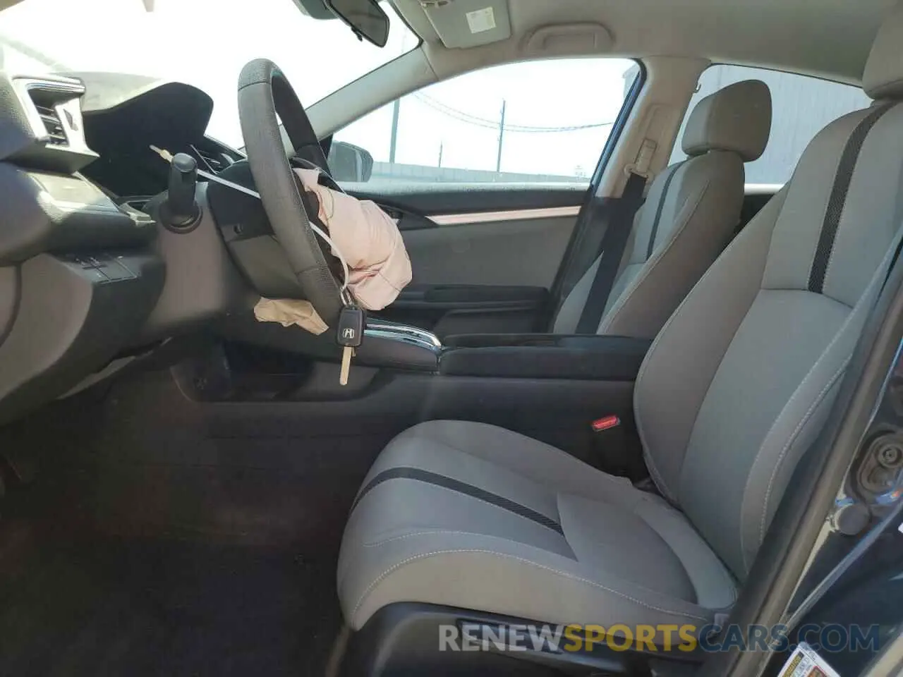 7 Photograph of a damaged car 19XFC2F66KE003911 HONDA CIVIC 2019