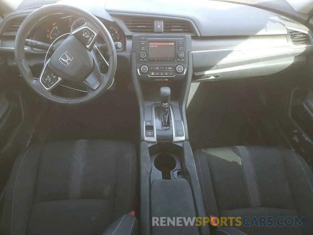 8 Photograph of a damaged car 19XFC2F66KE032115 HONDA CIVIC 2019