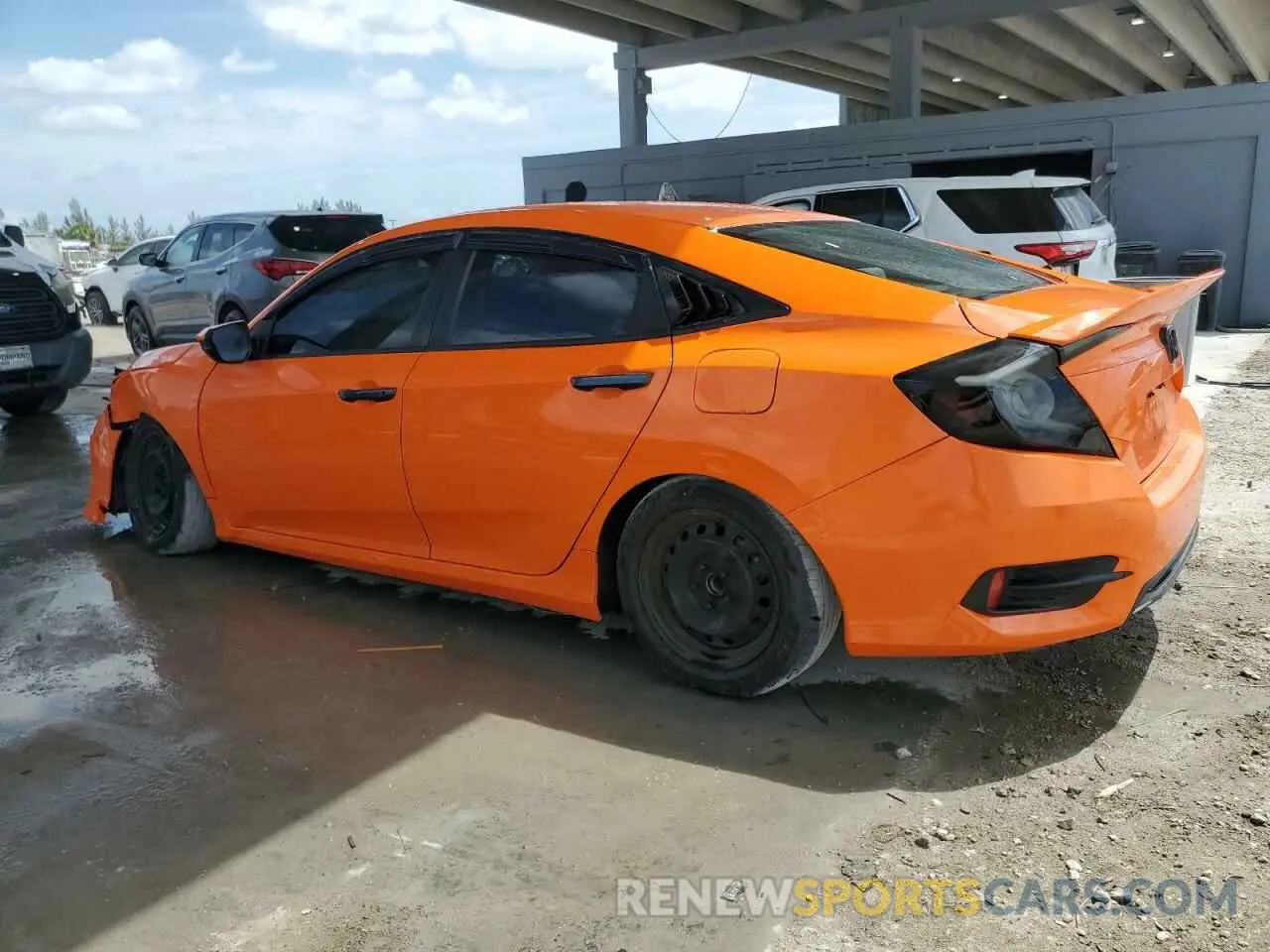 2 Photograph of a damaged car 19XFC2F66KE039629 HONDA CIVIC 2019