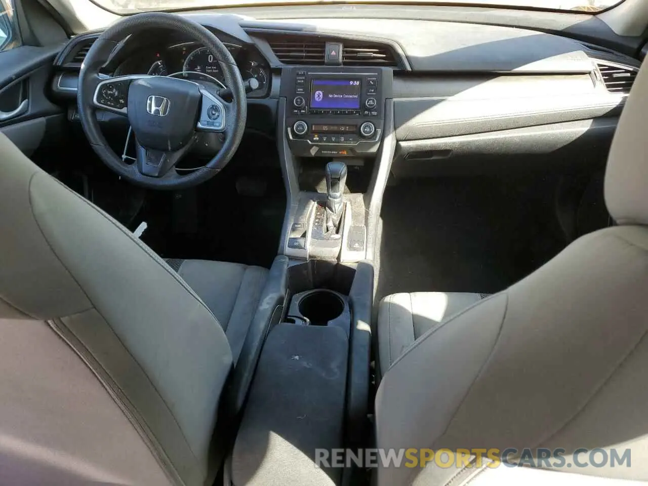 8 Photograph of a damaged car 19XFC2F67KE027473 HONDA CIVIC 2019