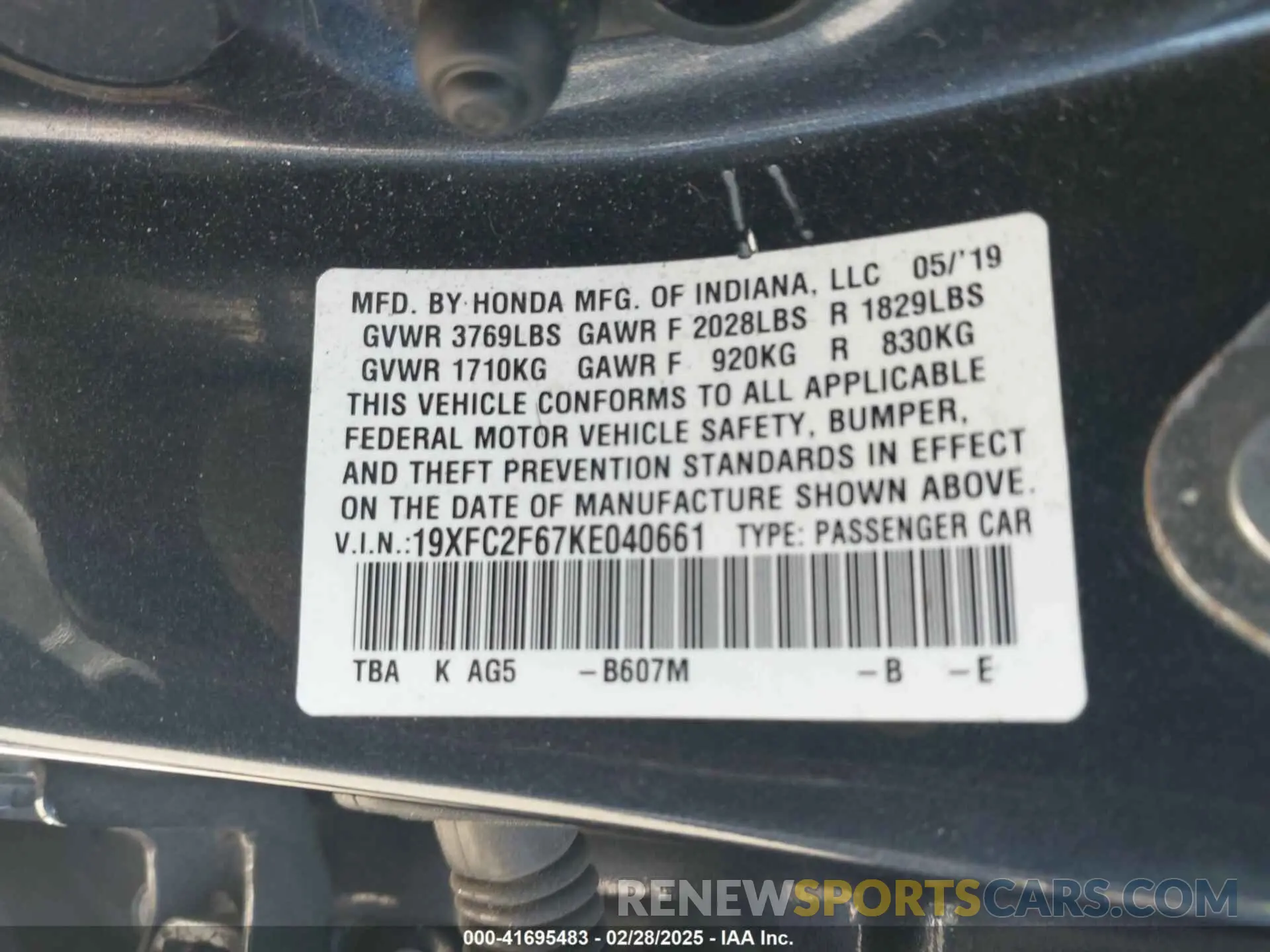 9 Photograph of a damaged car 19XFC2F67KE040661 HONDA CIVIC 2019