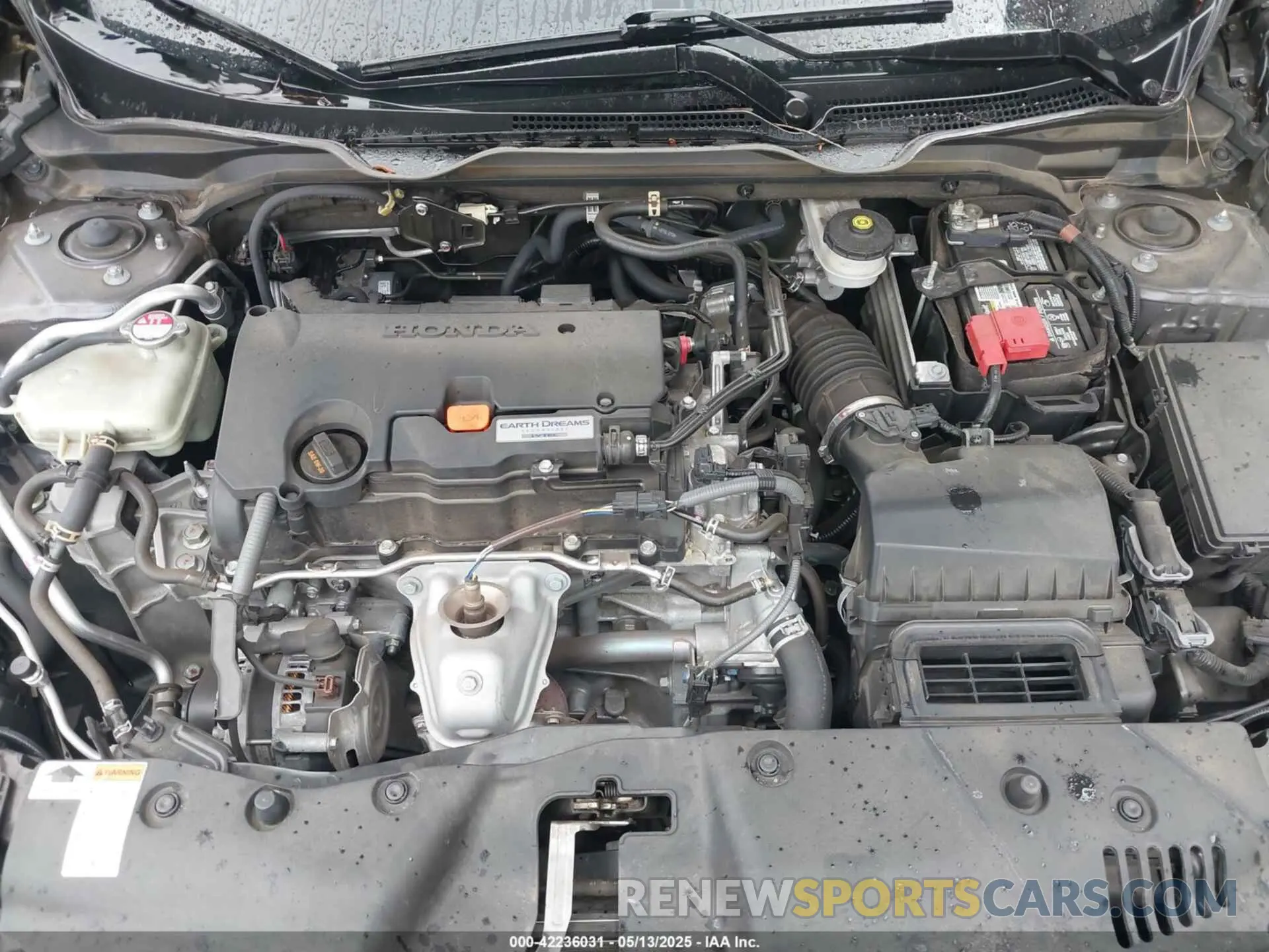 10 Photograph of a damaged car 19XFC2F68KE029927 HONDA CIVIC 2019