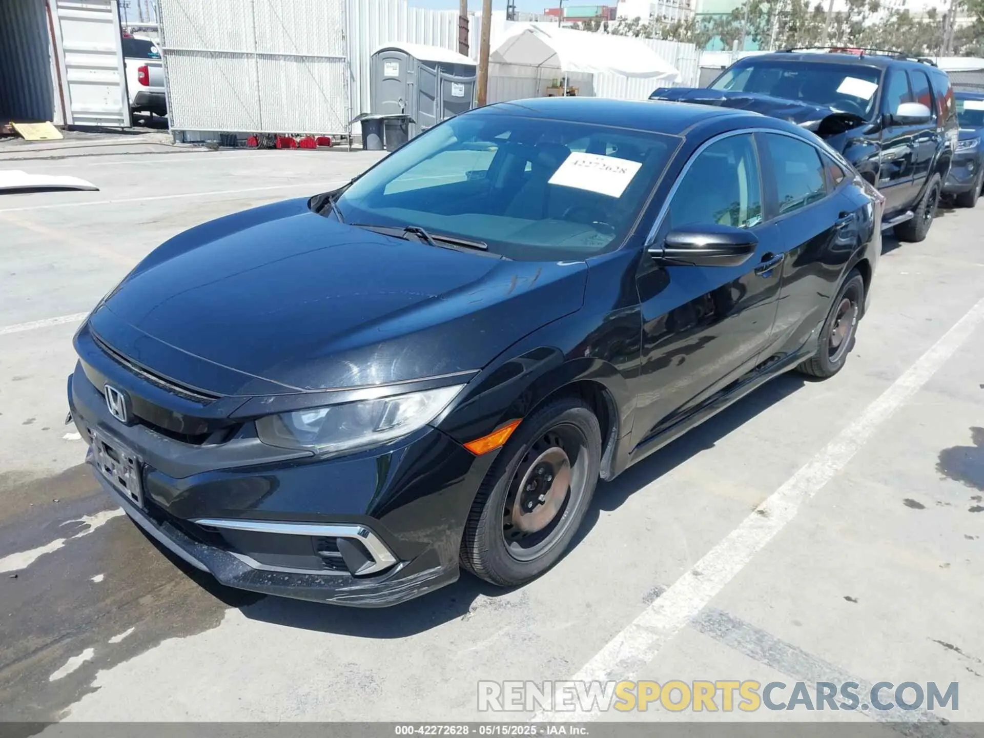 2 Фотография поврежденного автомобиля 19XFC2F68KE213829 HONDA CIVIC 2019