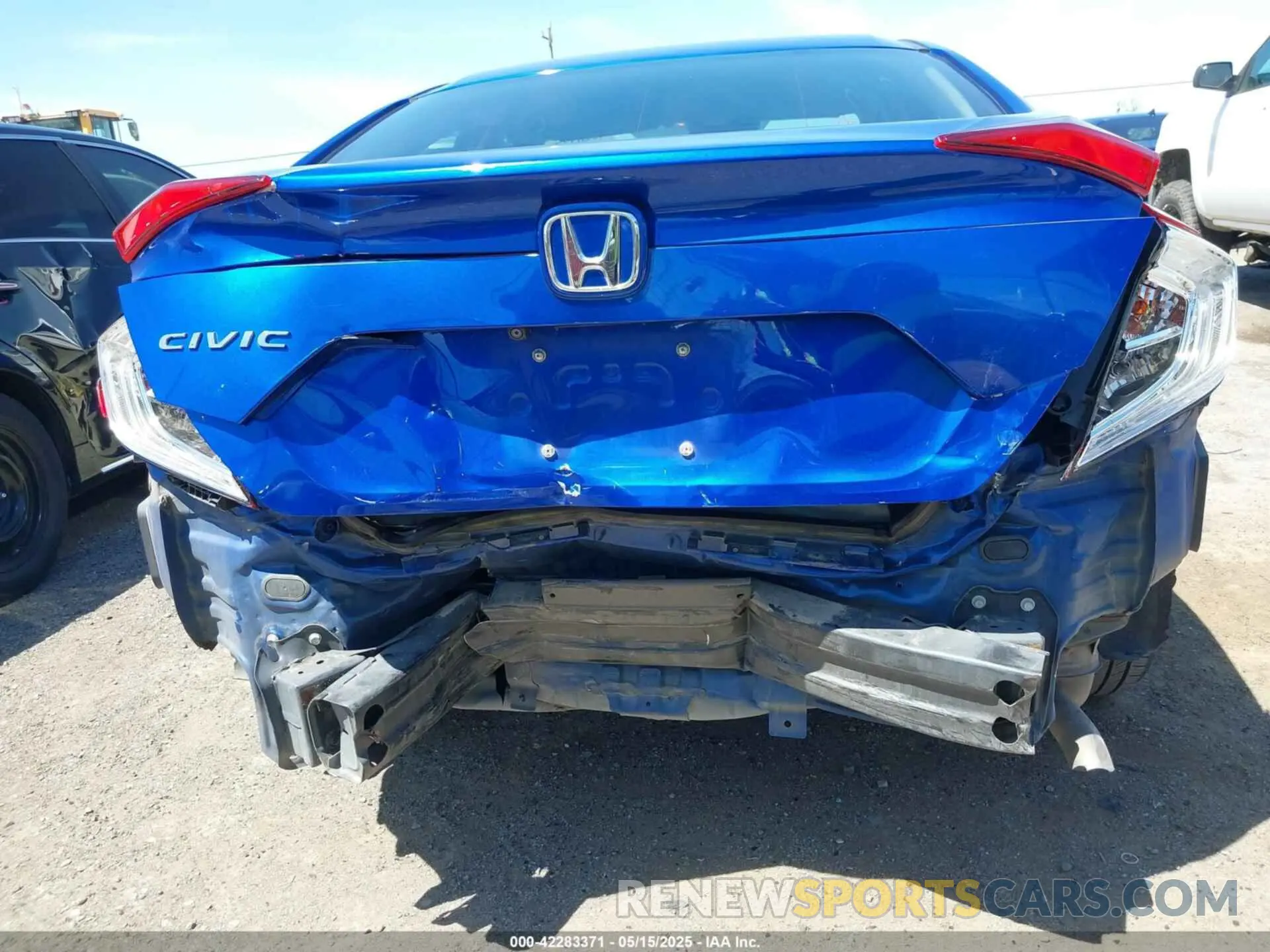 6 Photograph of a damaged car 19XFC2F68KE214611 HONDA CIVIC 2019