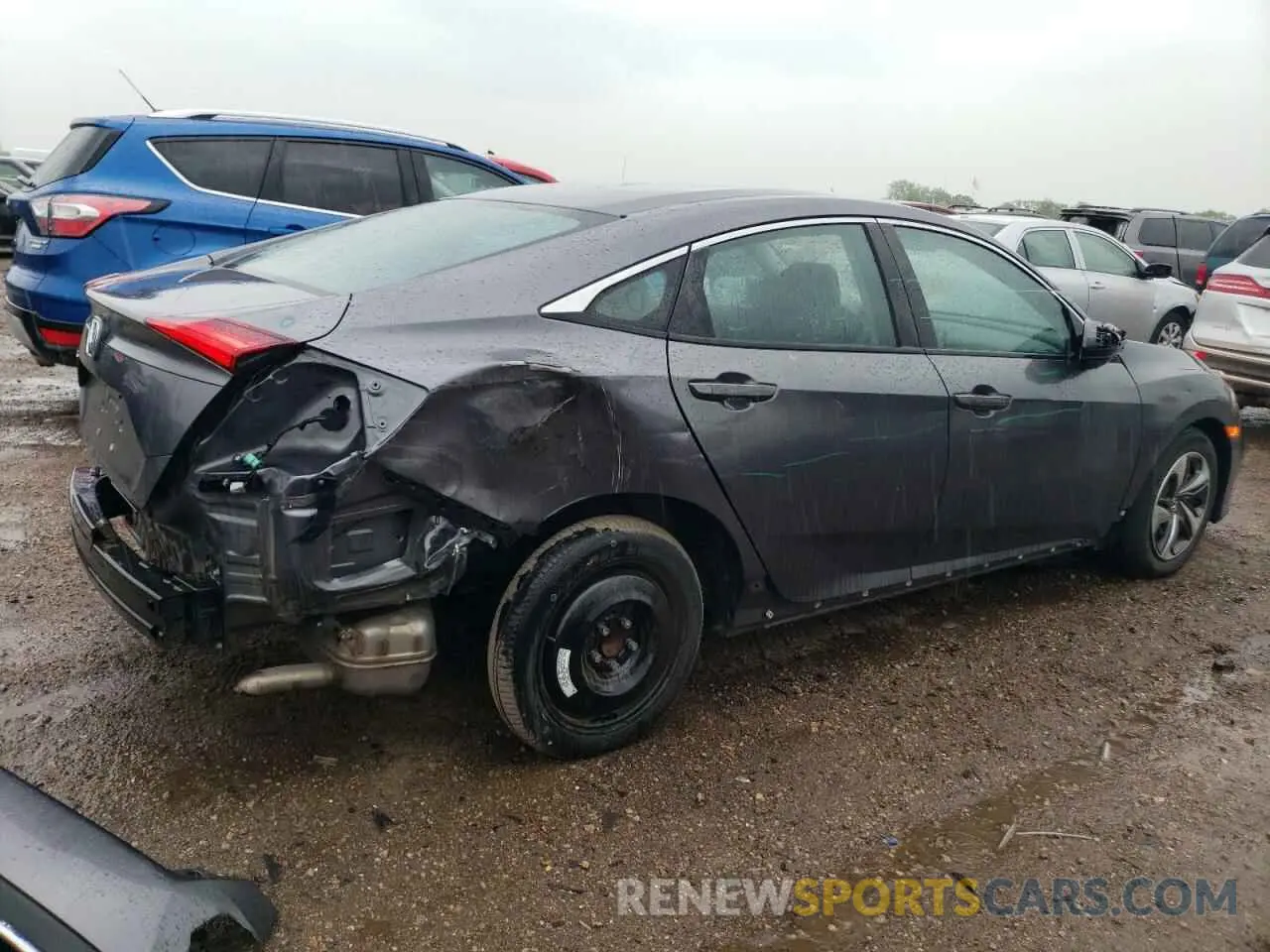 3 Фотография поврежденного автомобиля 19XFC2F69KE021366 HONDA CIVIC 2019