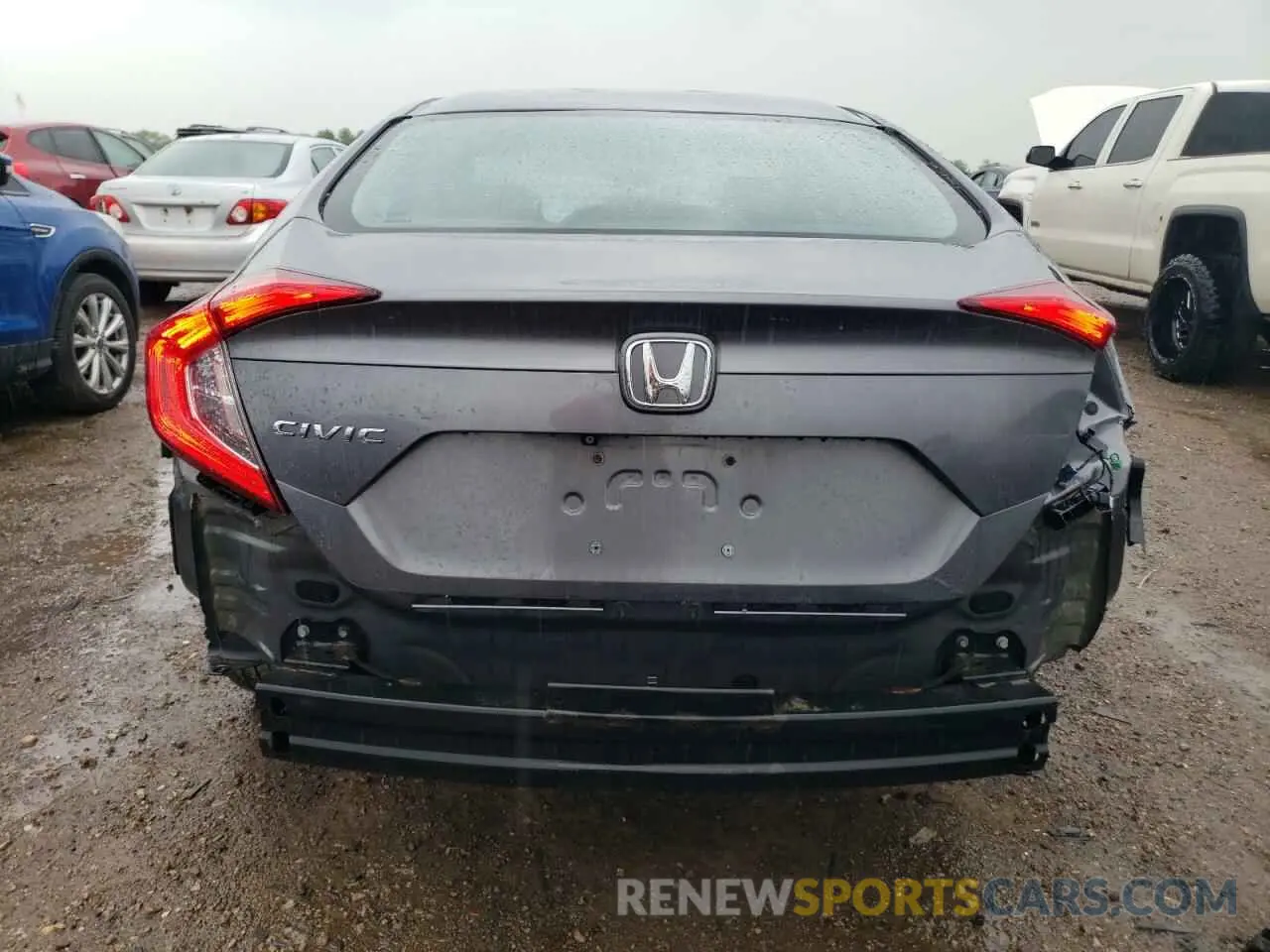 6 Фотография поврежденного автомобиля 19XFC2F69KE021366 HONDA CIVIC 2019
