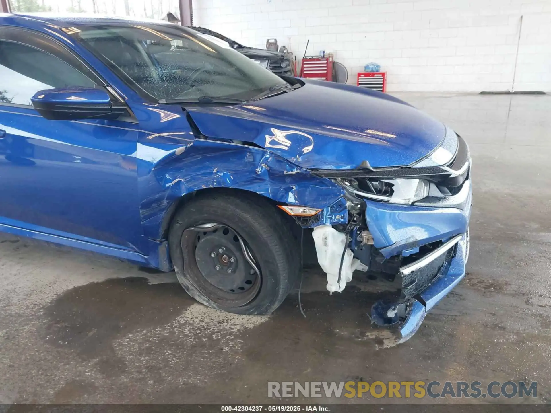 6 Photograph of a damaged car 19XFC2F6XKE007850 HONDA CIVIC 2019