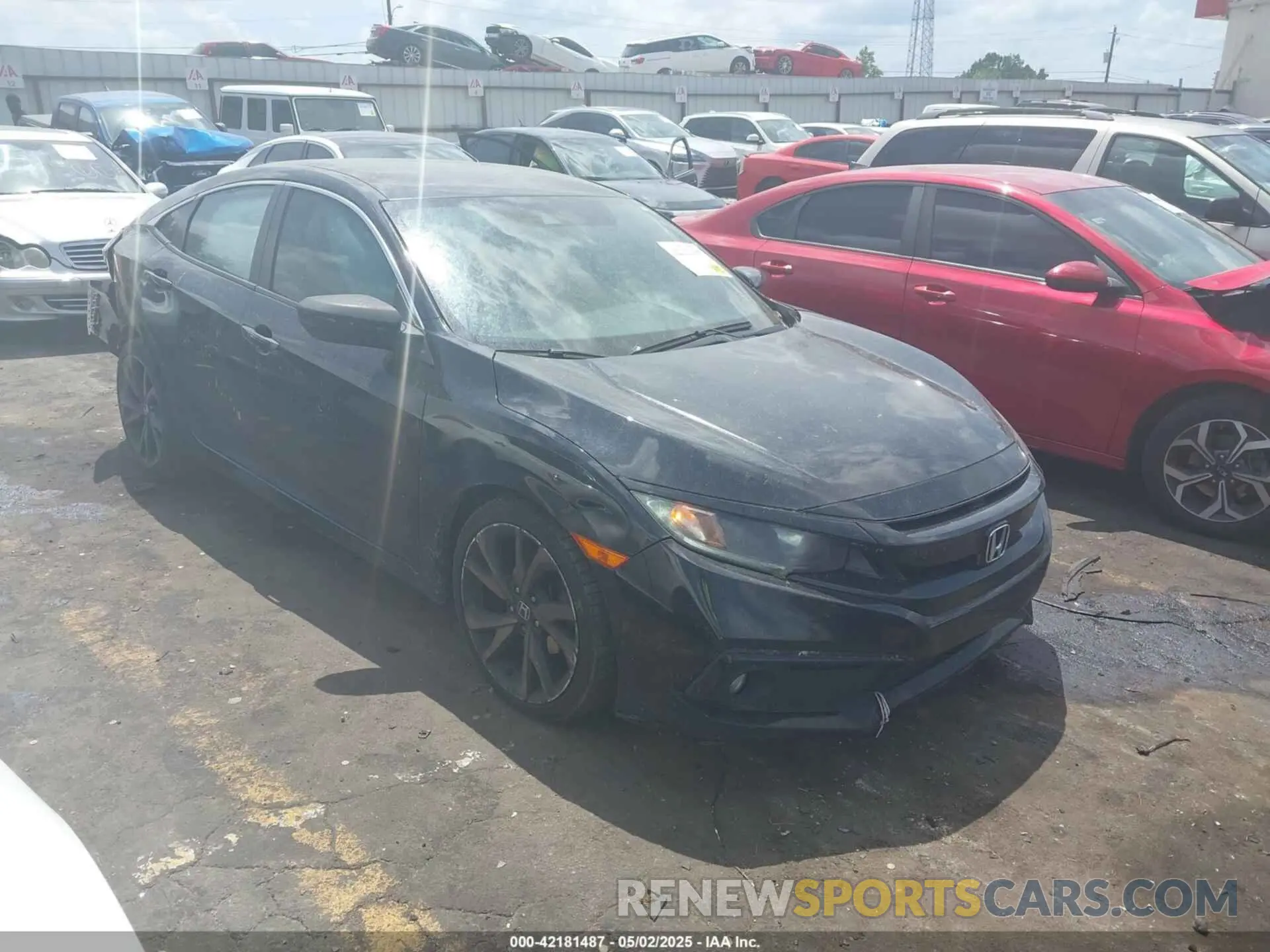 1 Фотография поврежденного автомобиля 19XFC2F80KE020706 HONDA CIVIC 2019