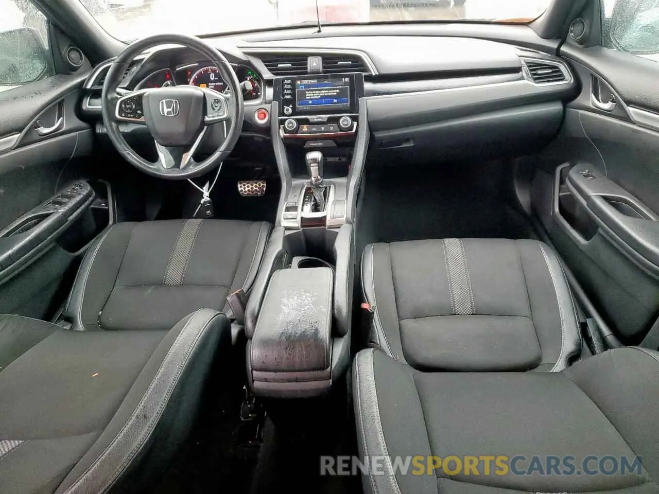 8 Photograph of a damaged car 19XFC2F82KE022215 HONDA CIVIC 2019