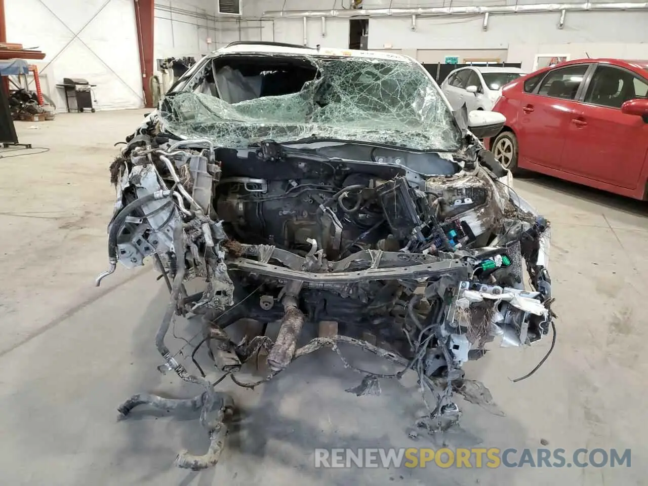 5 Photograph of a damaged car 19XFC2F82KE203623 HONDA CIVIC 2019