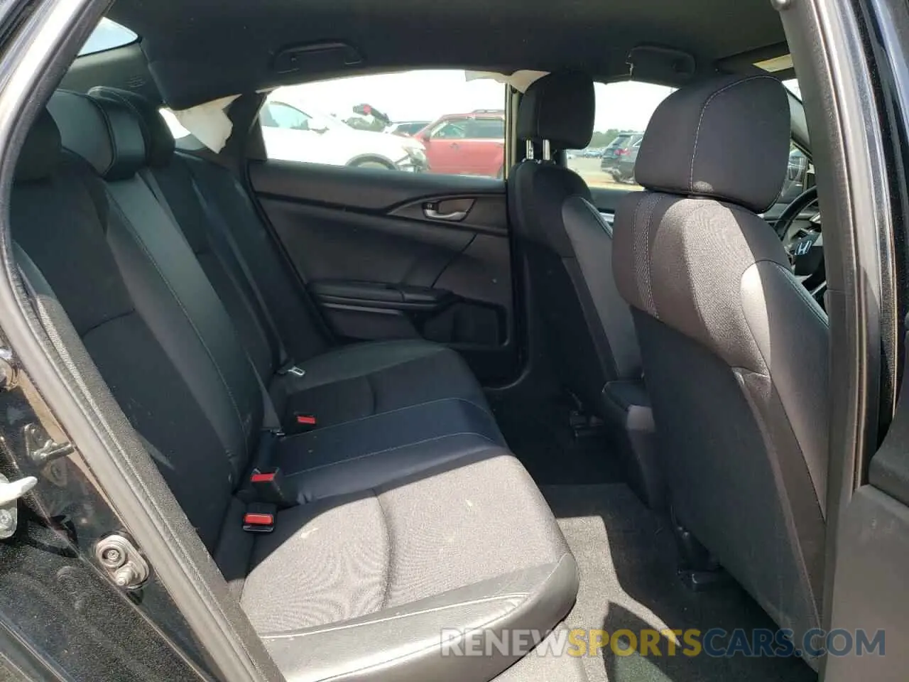 11 Photograph of a damaged car 19XFC2F83KE045342 HONDA CIVIC 2019