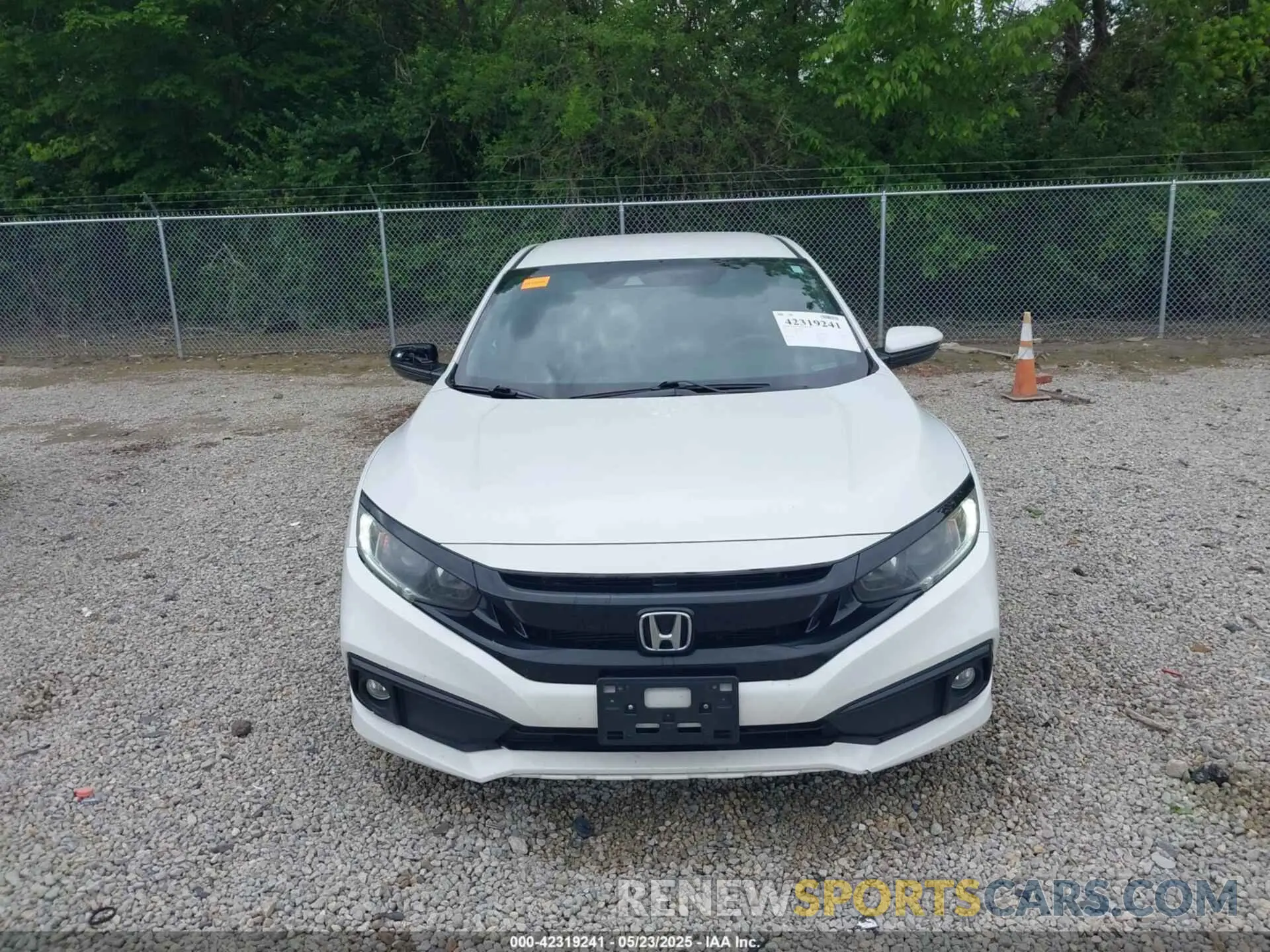 12 Фотография поврежденного автомобиля 19XFC2F85KE019311 HONDA CIVIC 2019