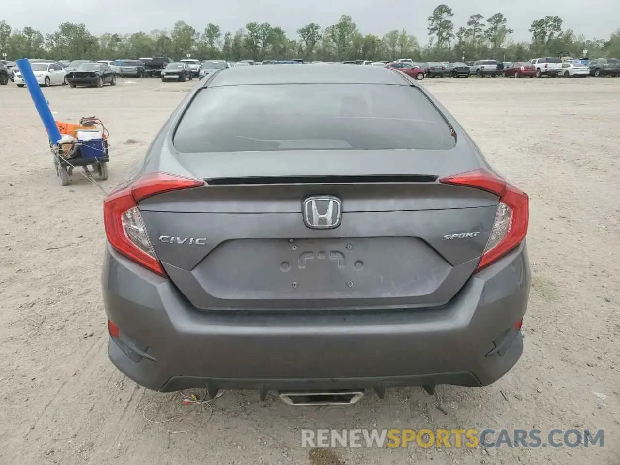 6 Фотография поврежденного автомобиля 19XFC2F85KE043656 HONDA CIVIC 2019