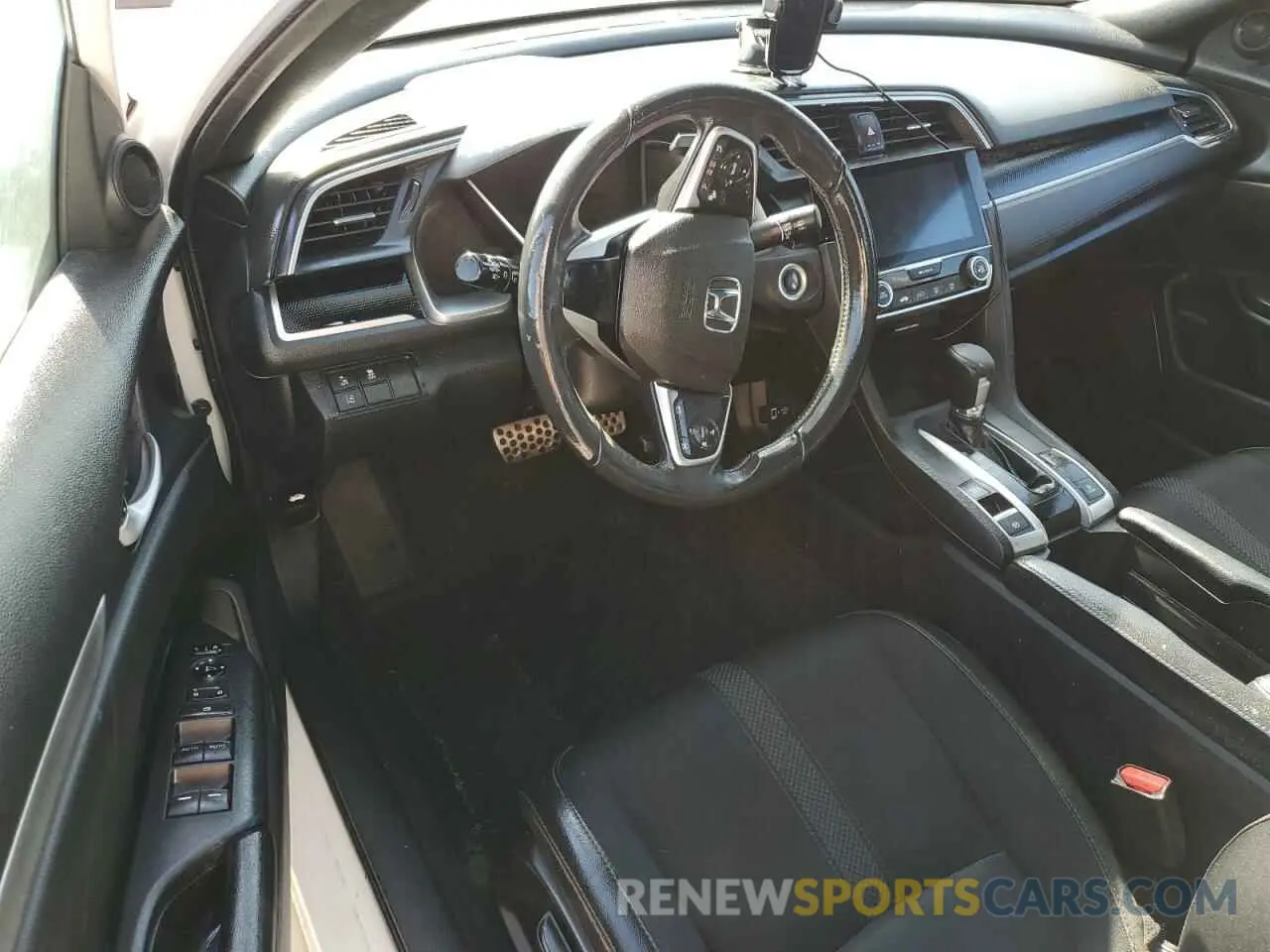8 Photograph of a damaged car 19XFC2F88KE002227 HONDA CIVIC 2019