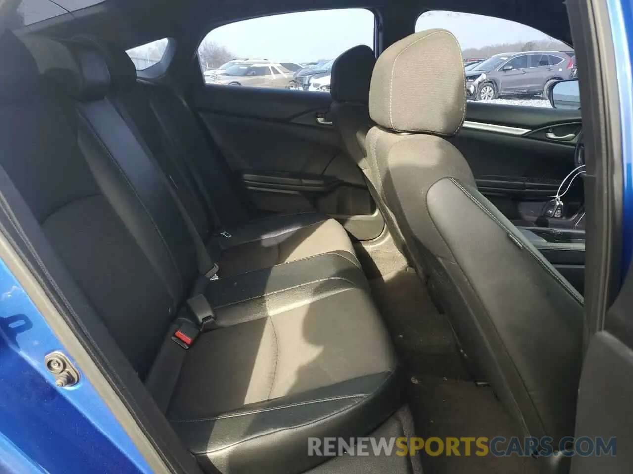11 Фотография поврежденного автомобиля 19XFC2F8XKE008109 HONDA CIVIC 2019