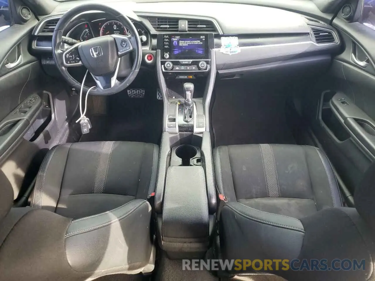 8 Фотография поврежденного автомобиля 19XFC2F8XKE008109 HONDA CIVIC 2019
