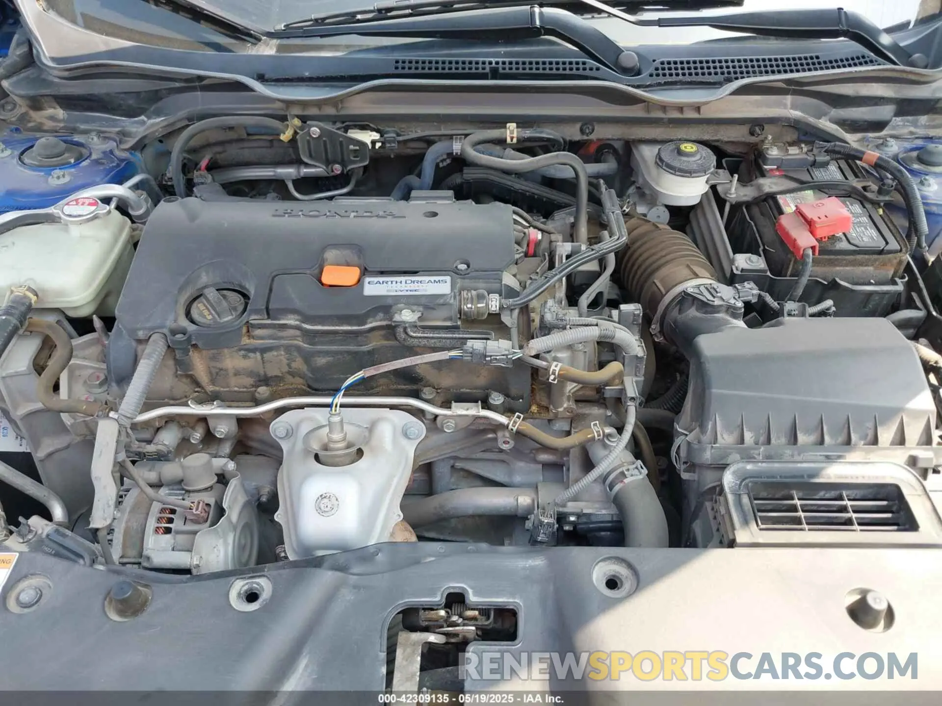 10 Photograph of a damaged car 19XFC2F8XKE045192 HONDA CIVIC 2019