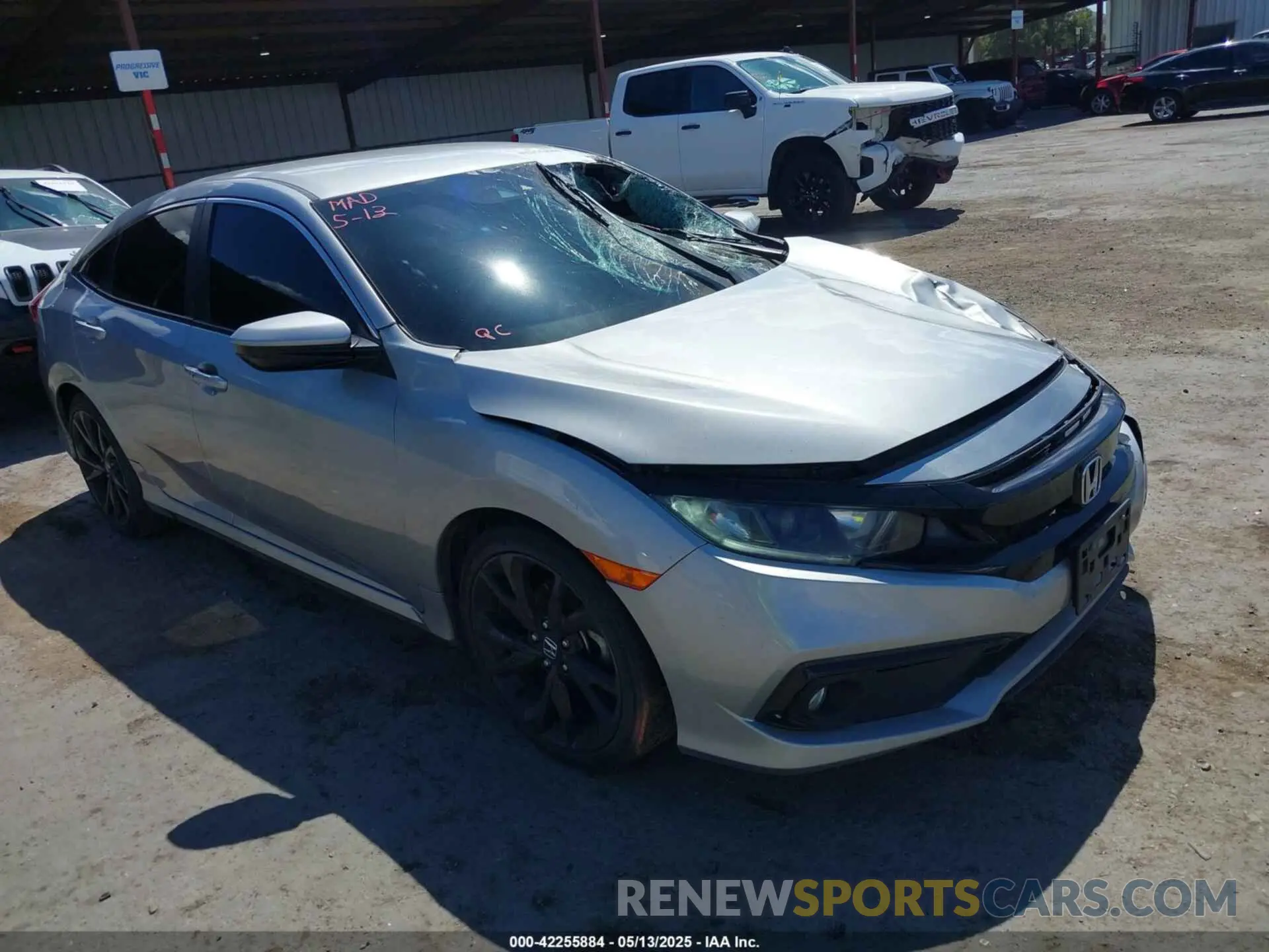 1 Фотография поврежденного автомобиля 19XFC2F8XKE212232 HONDA CIVIC 2019