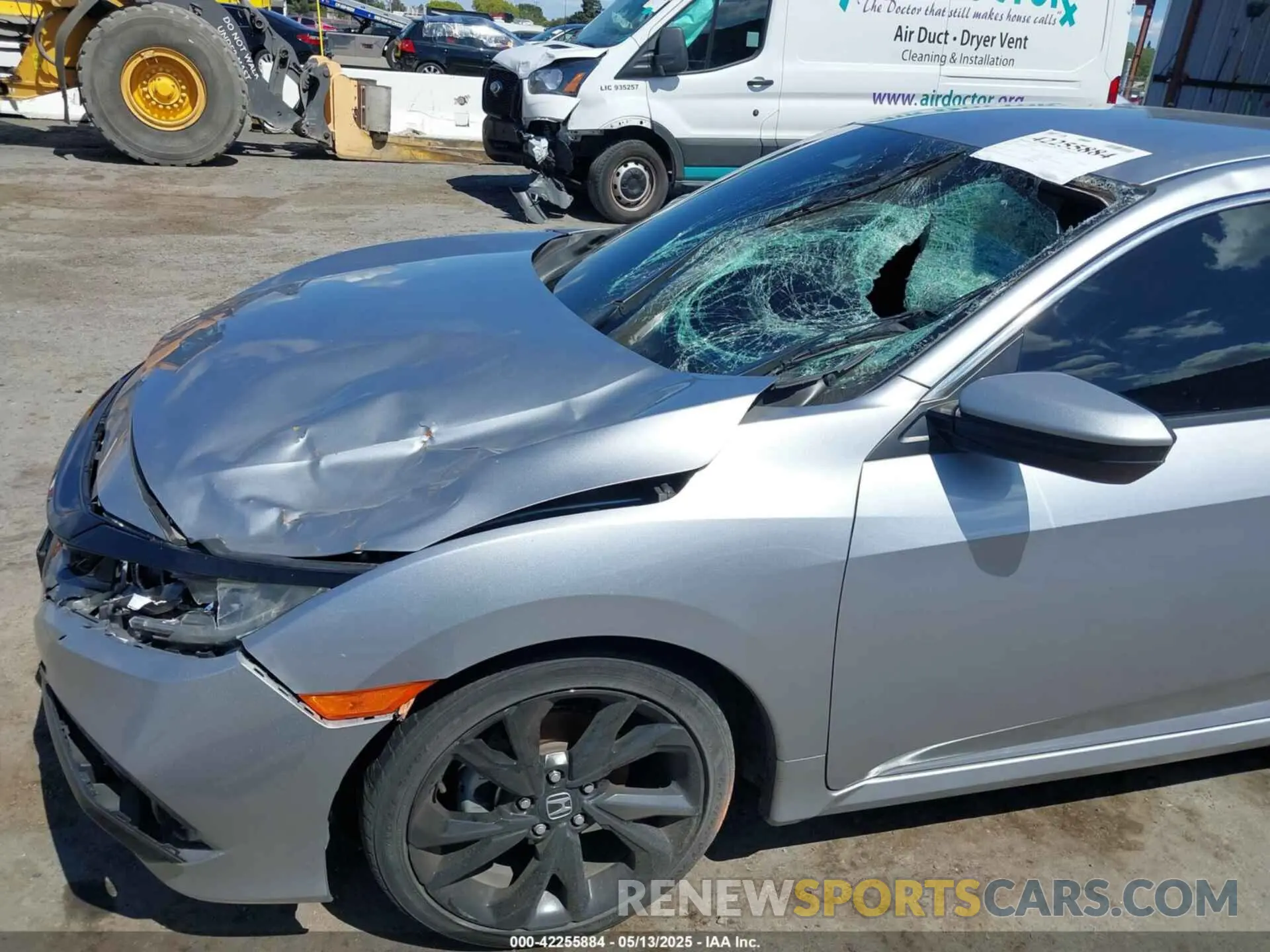 6 Фотография поврежденного автомобиля 19XFC2F8XKE212232 HONDA CIVIC 2019