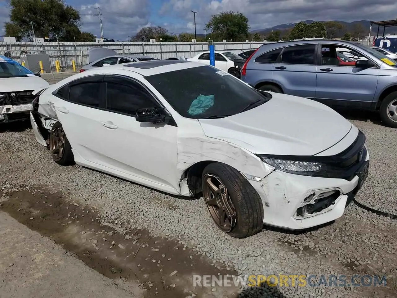 4 Photograph of a damaged car 2HGFC1E52KH707855 HONDA CIVIC 2019