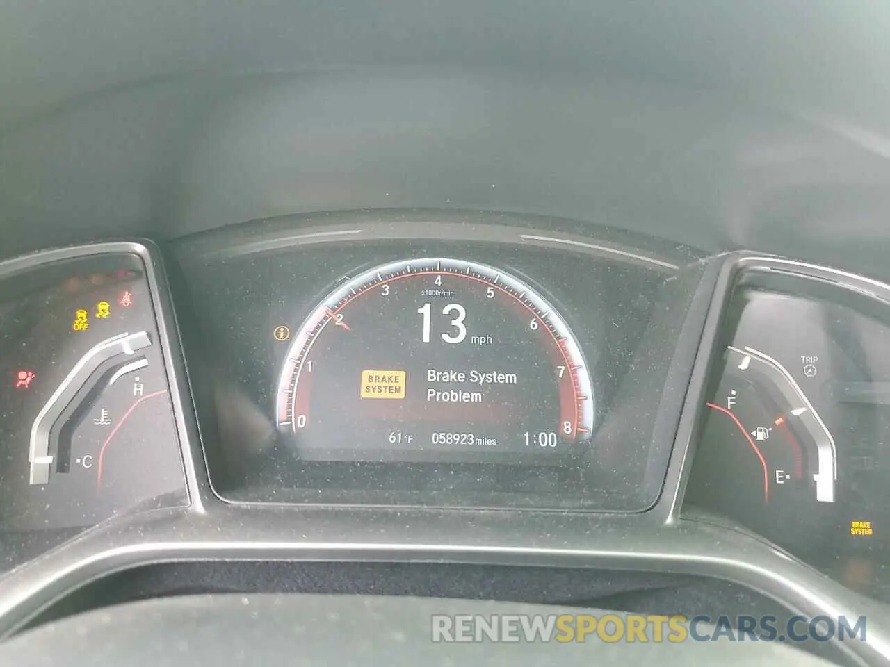 9 Photograph of a damaged car 2HGFC1E52KH707855 HONDA CIVIC 2019