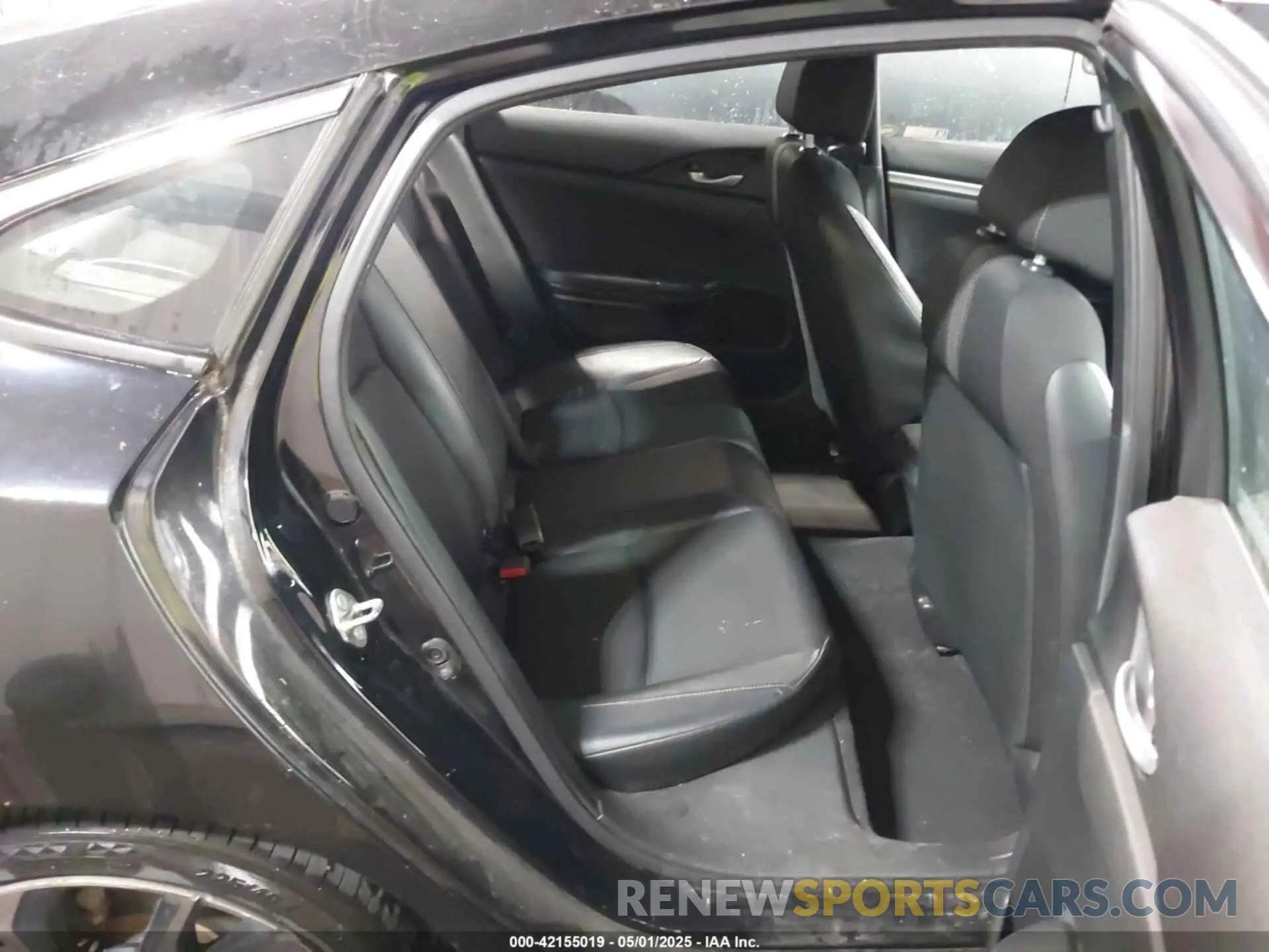 8 Фотография поврежденного автомобиля 2HGFC2E82KH550408 HONDA CIVIC 2019