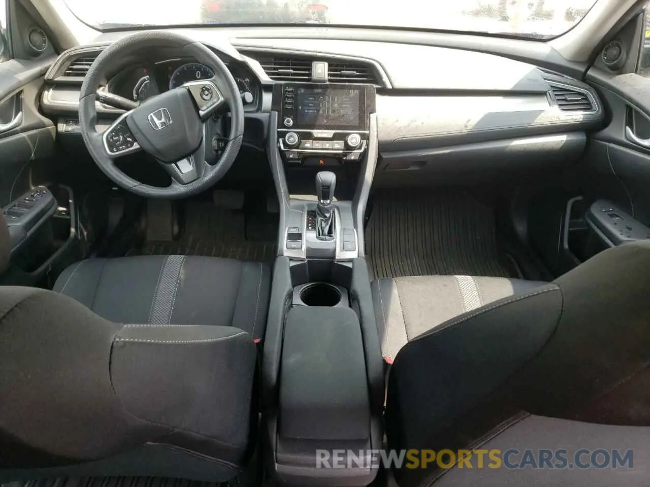 8 Photograph of a damaged car 2HGFC2F52KH032450 HONDA CIVIC 2019