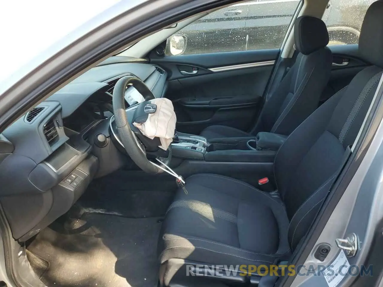 7 Фотография поврежденного автомобиля 2HGFC2F57KH042651 HONDA CIVIC 2019