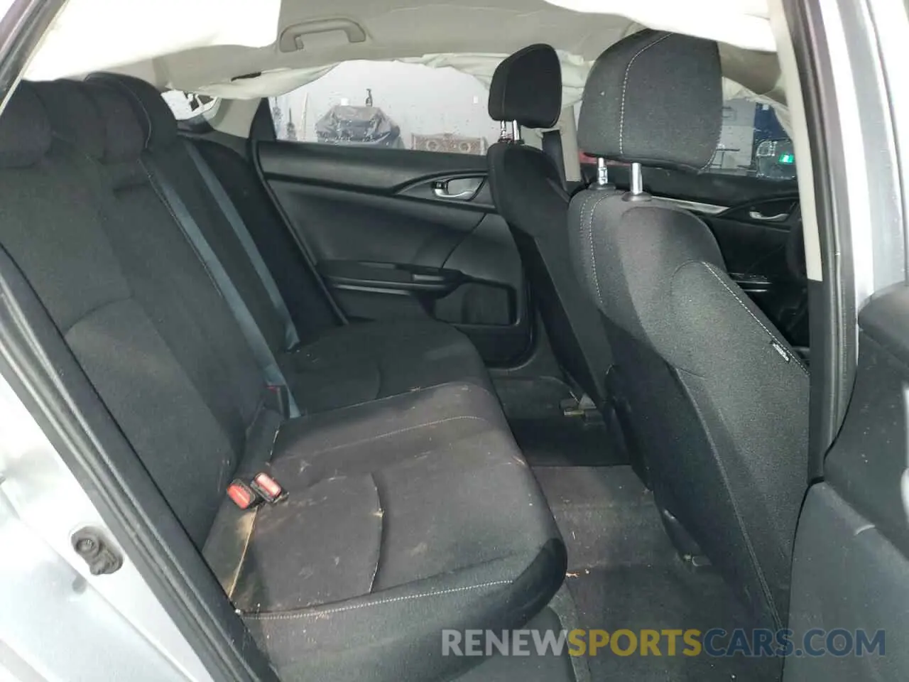 10 Photograph of a damaged car 2HGFC2F5XKH010325 HONDA CIVIC 2019