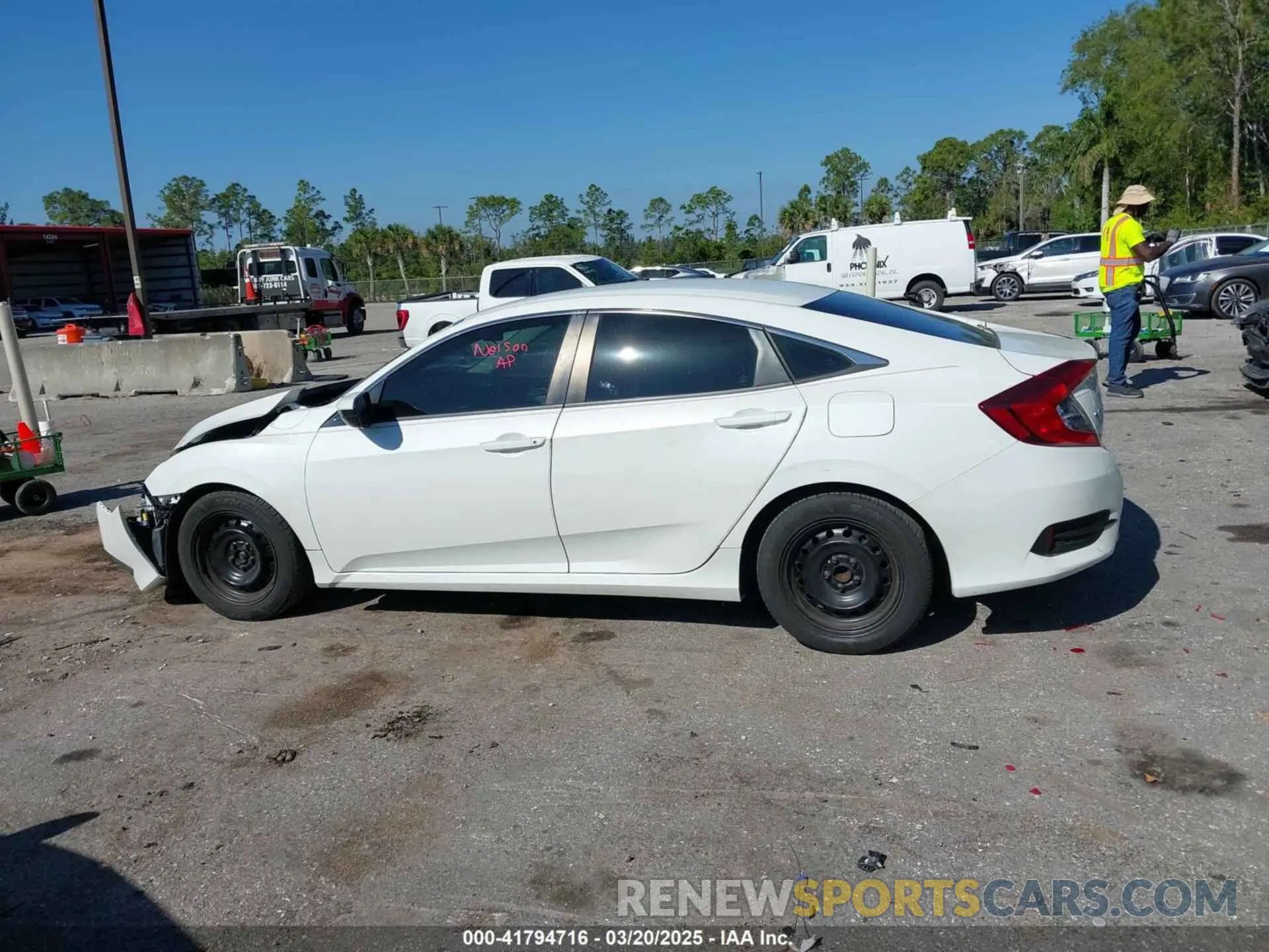 15 Photograph of a damaged car 2HGFC2F60KH515136 HONDA CIVIC 2019