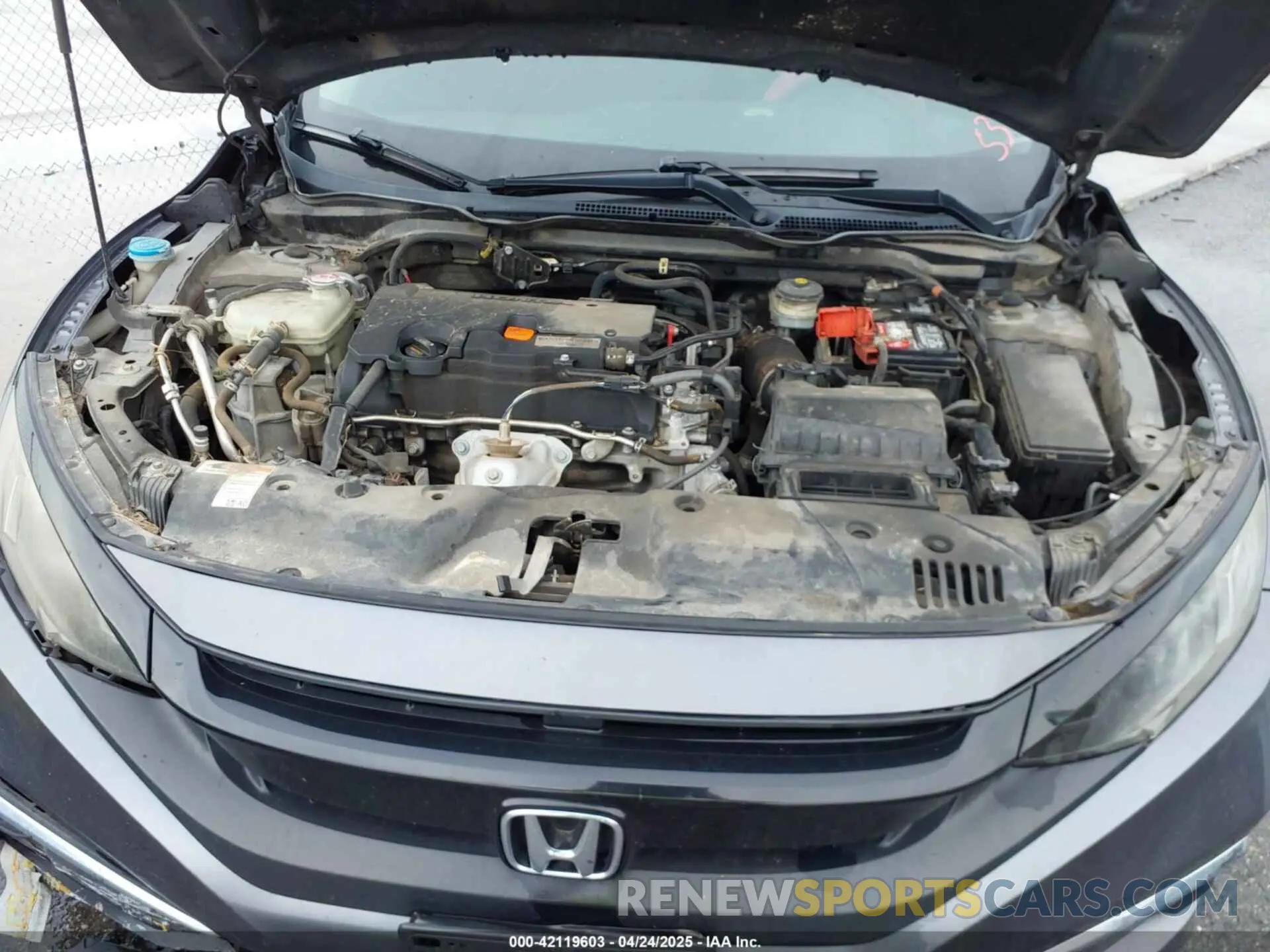 10 Фотография поврежденного автомобиля 2HGFC2F60KH537797 HONDA CIVIC 2019
