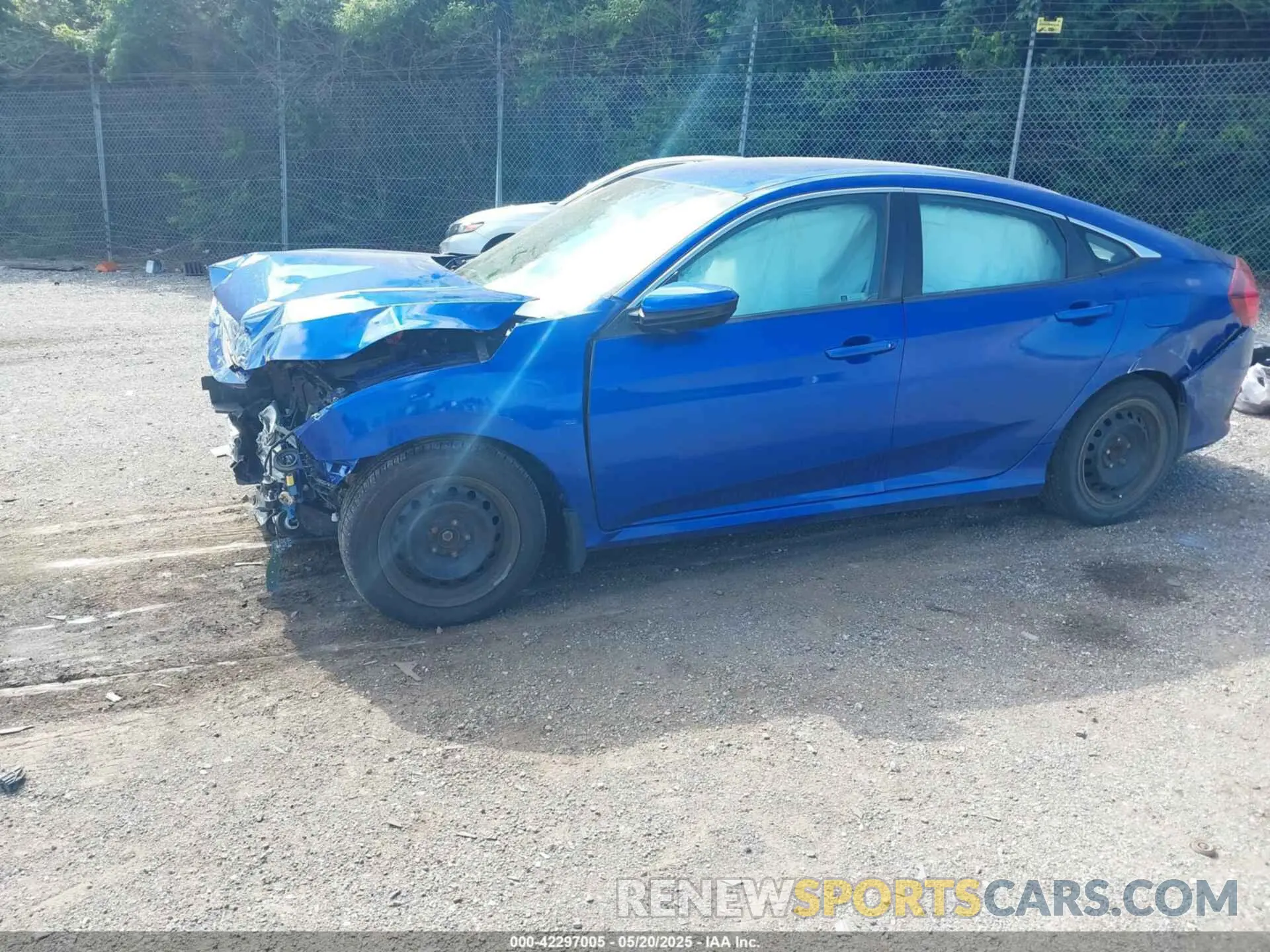 2 Фотография поврежденного автомобиля 2HGFC2F60KH538853 HONDA CIVIC 2019