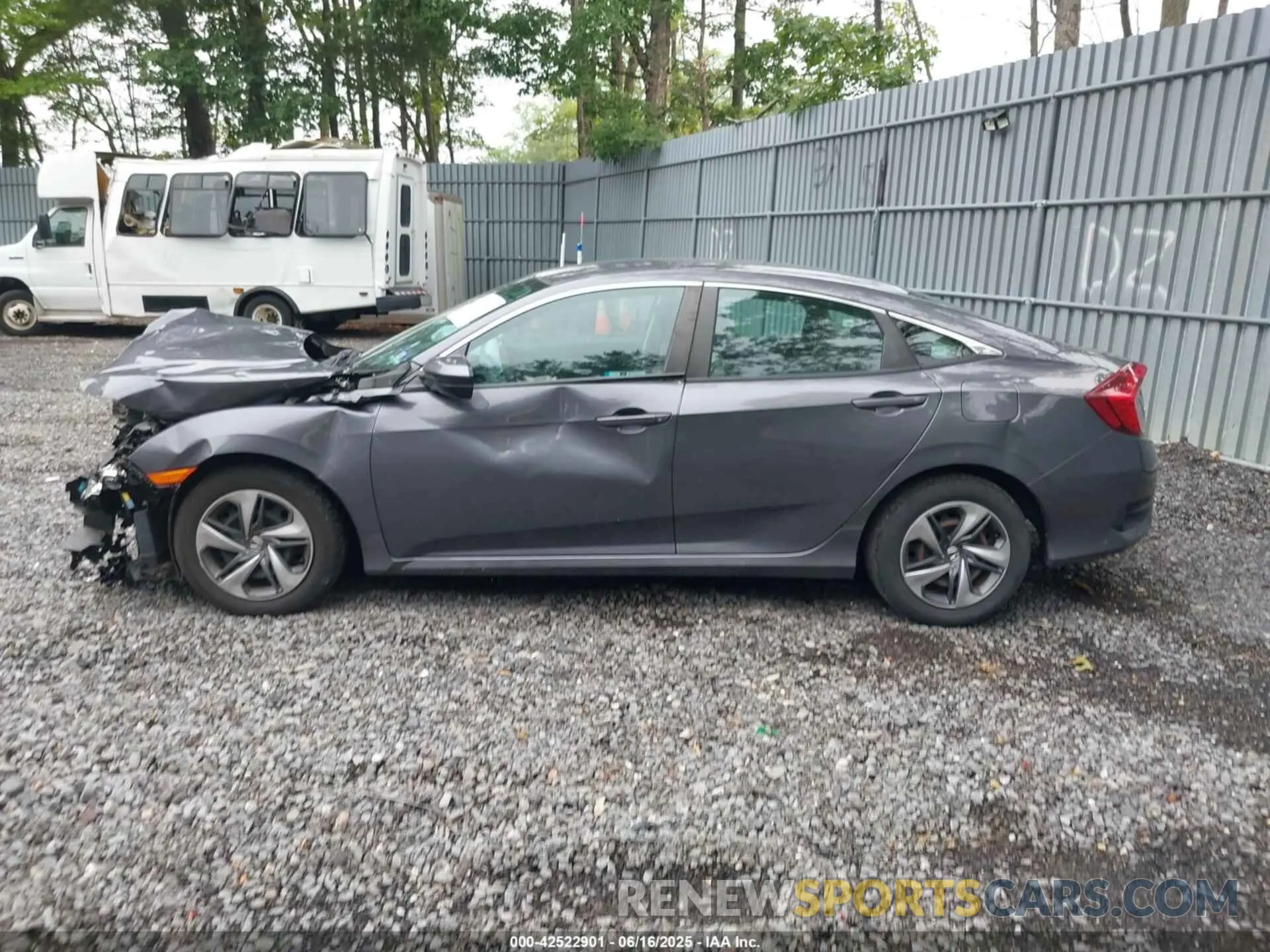 14 Photograph of a damaged car 2HGFC2F60KH562103 HONDA CIVIC 2019