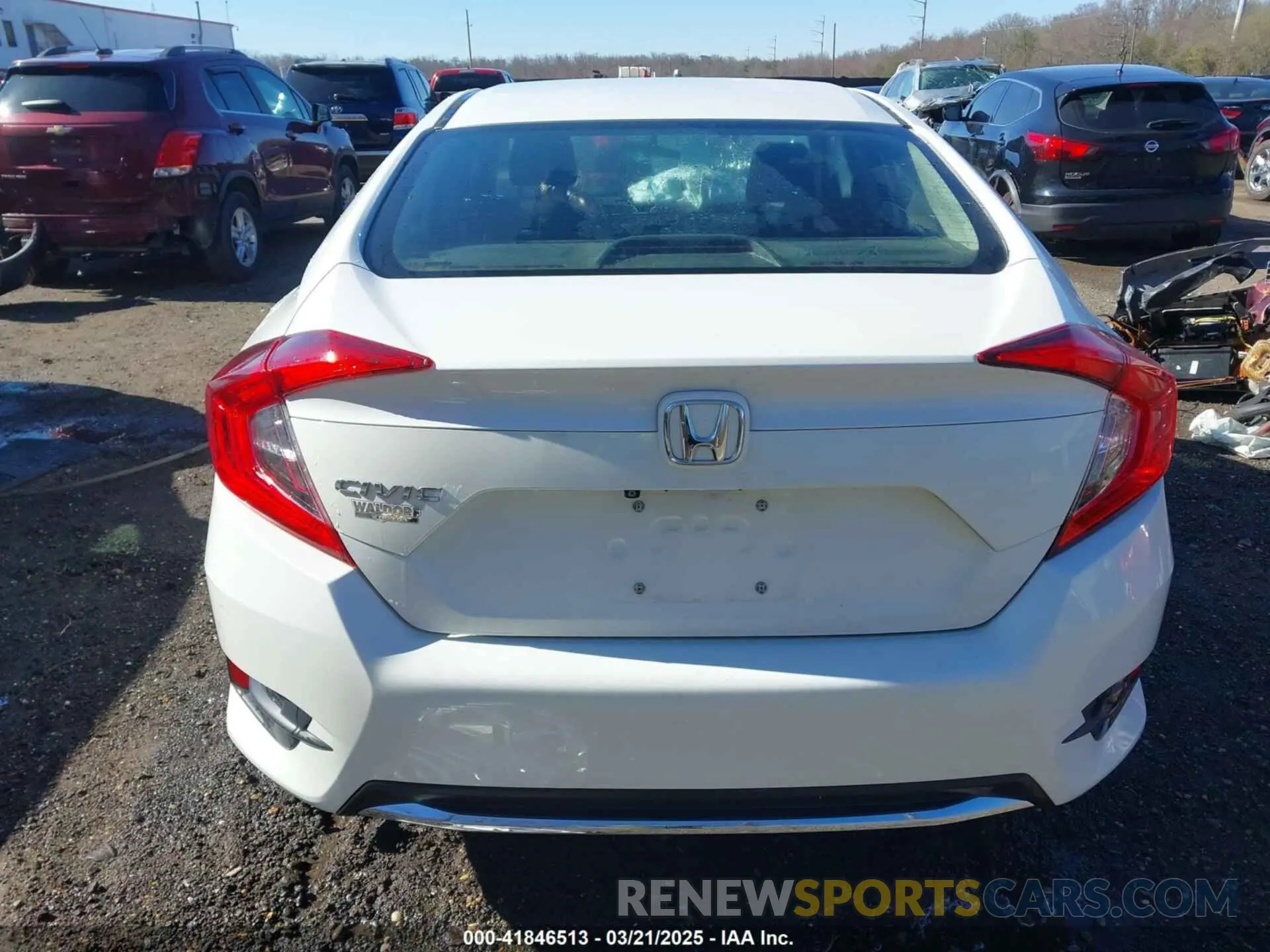 16 Photograph of a damaged car 2HGFC2F61KH538800 HONDA CIVIC 2019
