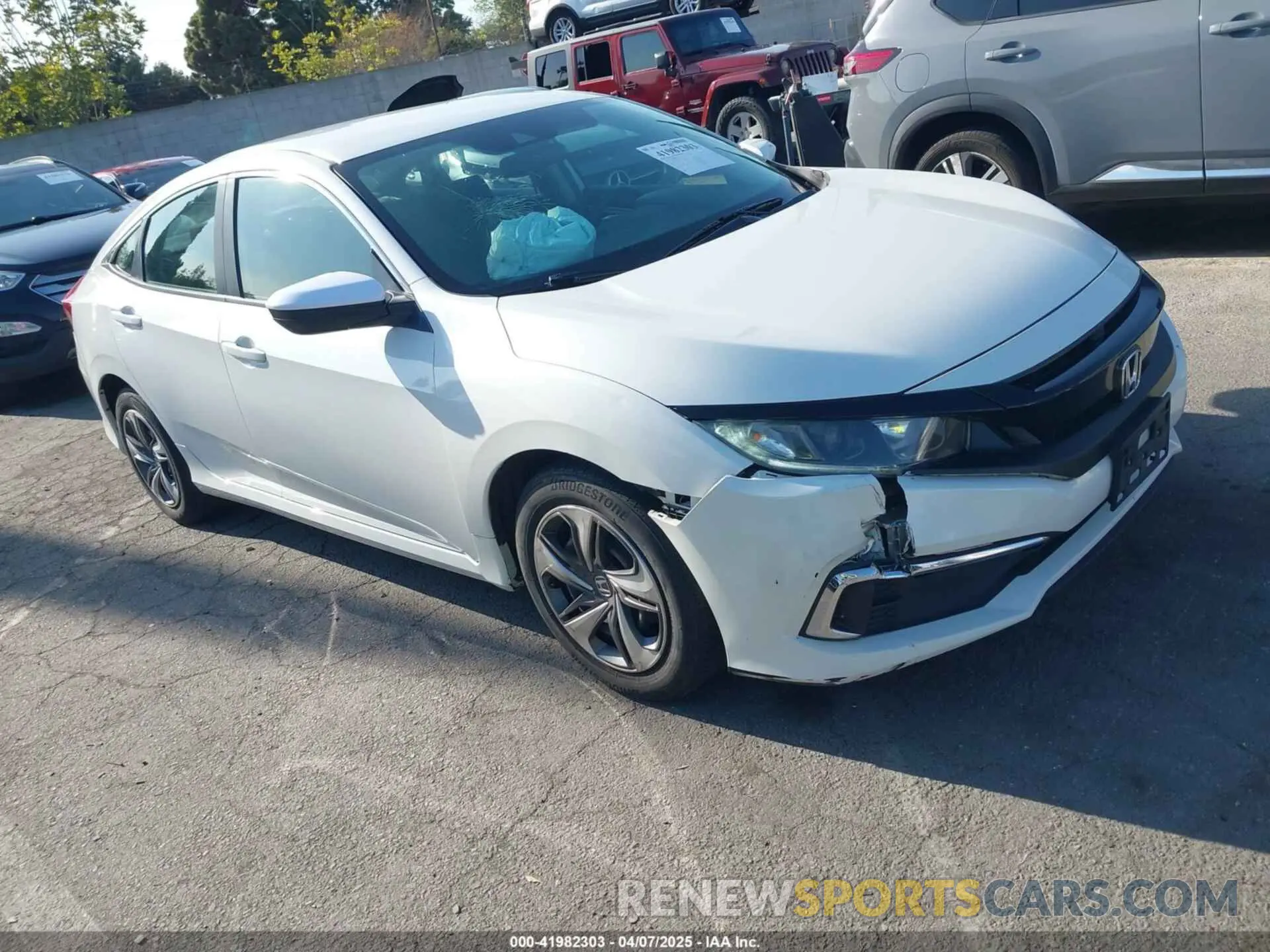 1 Photograph of a damaged car 2HGFC2F62KH505921 HONDA CIVIC 2019