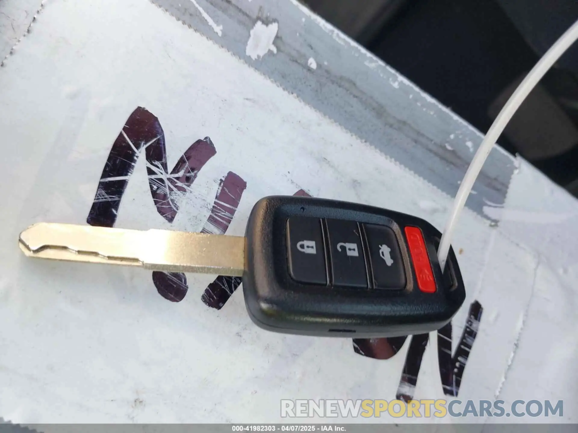 11 Photograph of a damaged car 2HGFC2F62KH505921 HONDA CIVIC 2019