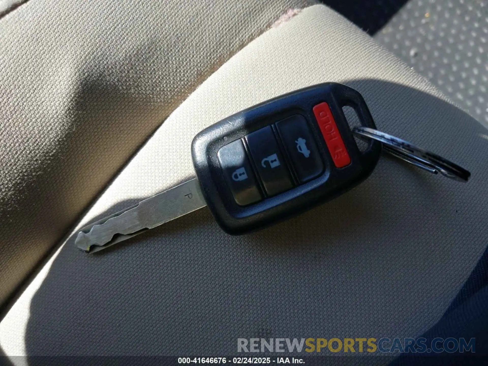 11 Photograph of a damaged car 2HGFC2F62KH546520 HONDA CIVIC 2019