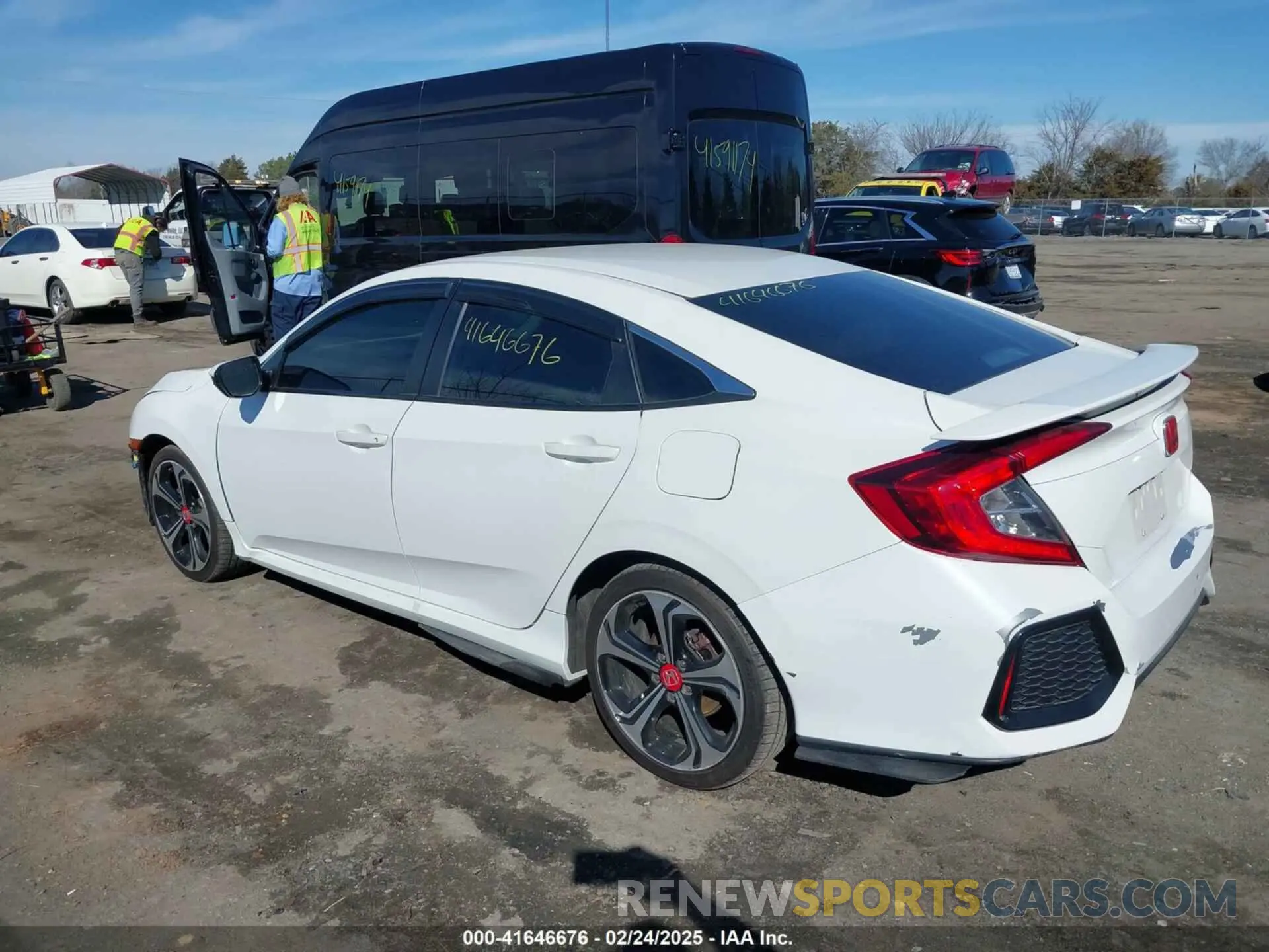 3 Photograph of a damaged car 2HGFC2F62KH546520 HONDA CIVIC 2019