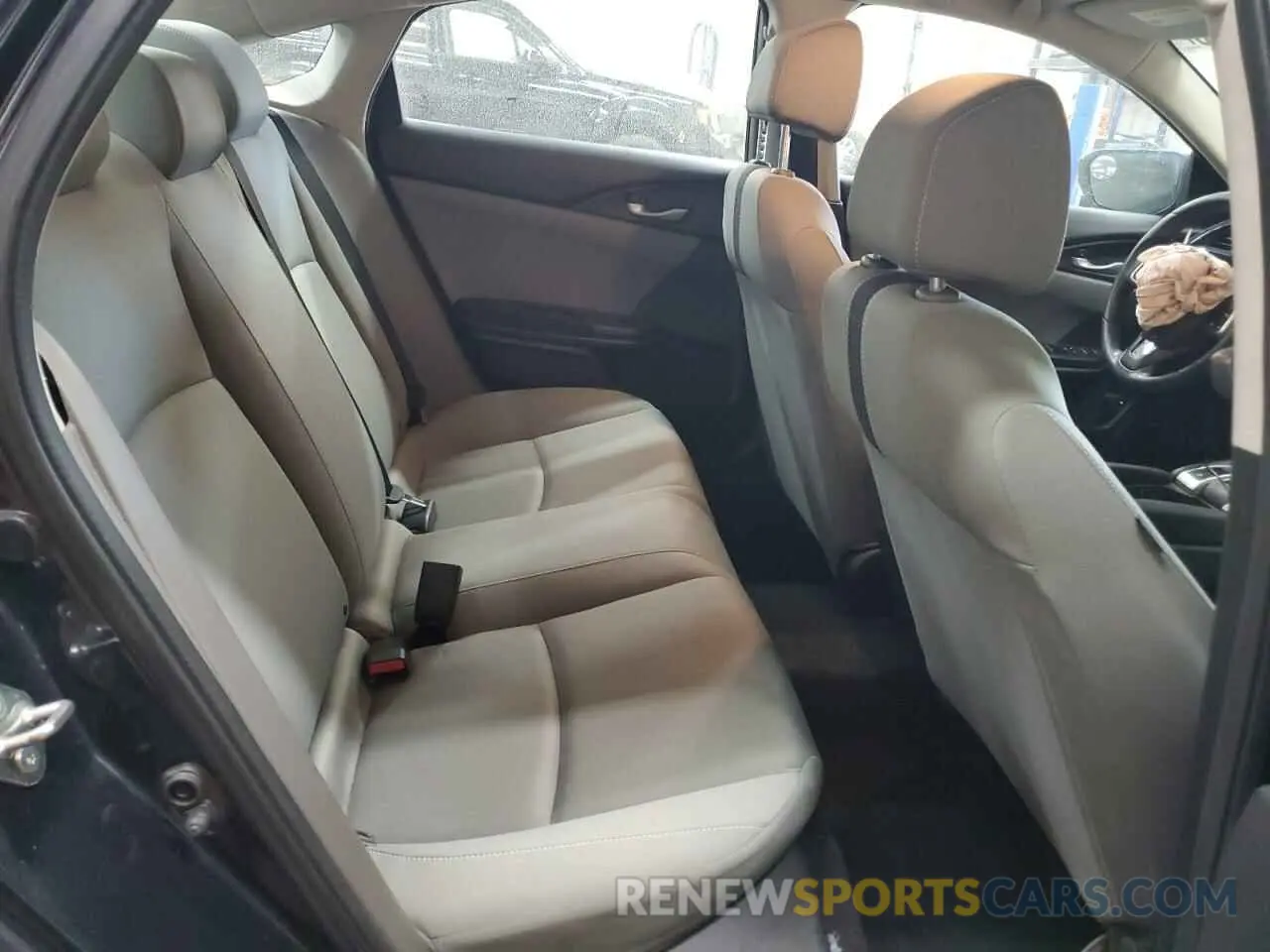 10 Photograph of a damaged car 2HGFC2F62KH571885 HONDA CIVIC 2019