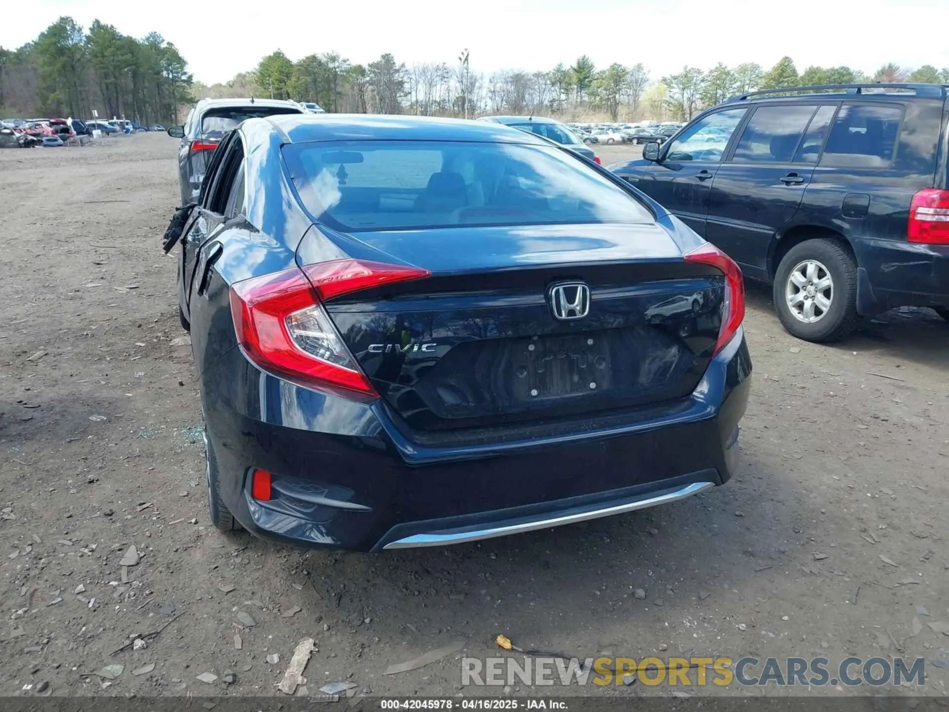 16 Photograph of a damaged car 2HGFC2F62KH598732 HONDA CIVIC 2019