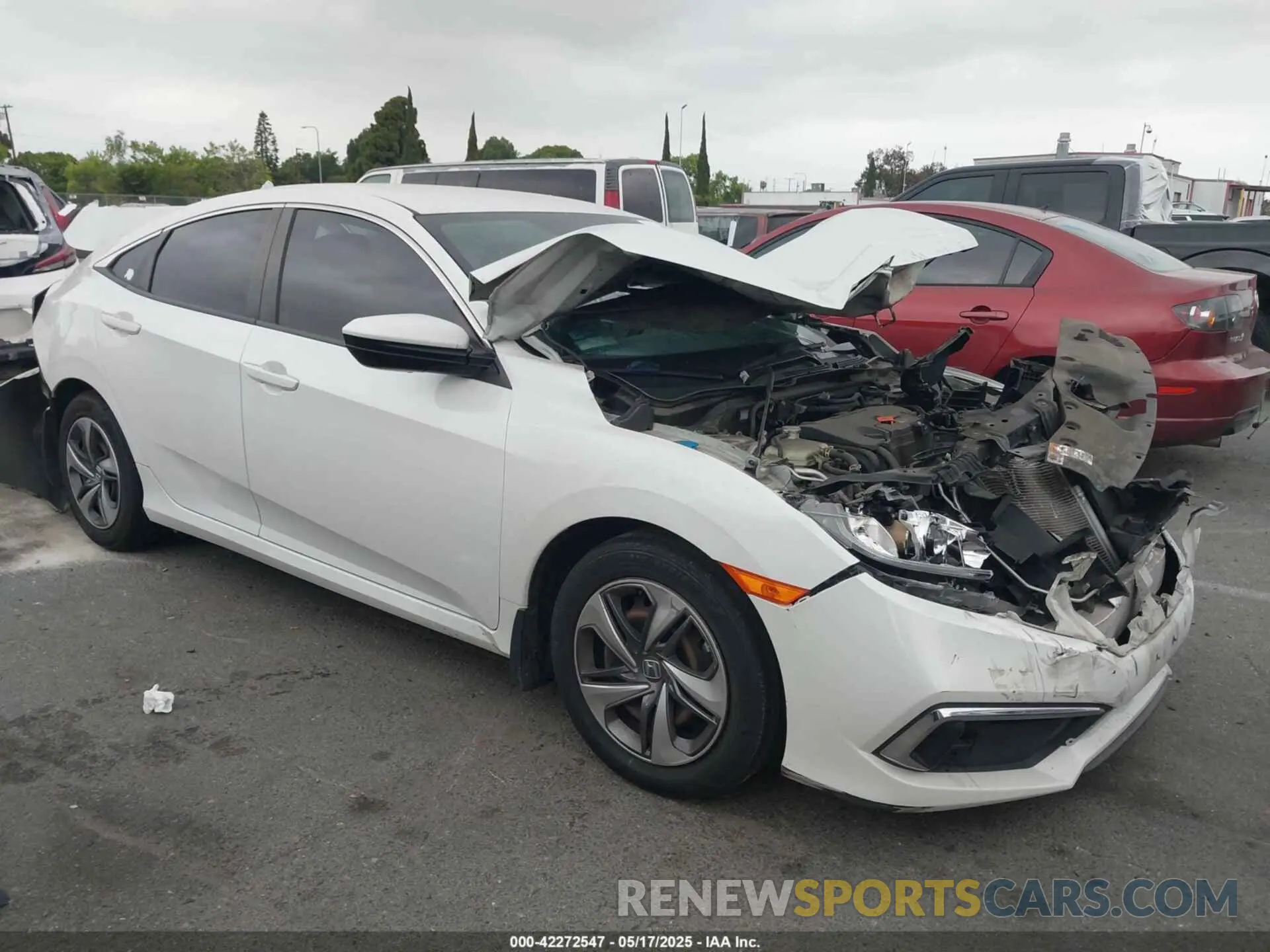 1 Photograph of a damaged car 2HGFC2F63KH533078 HONDA CIVIC 2019