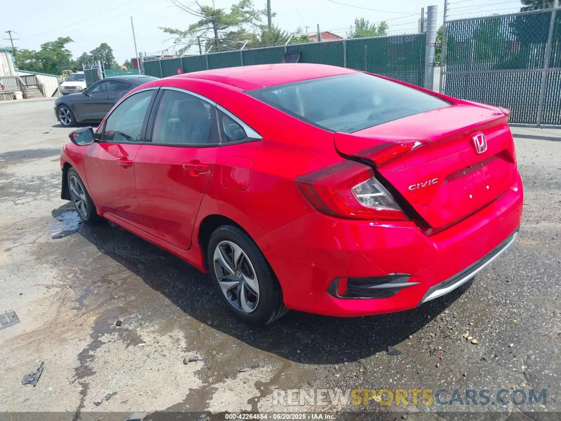 3 Фотография поврежденного автомобиля 2HGFC2F64KH552013 HONDA CIVIC 2019