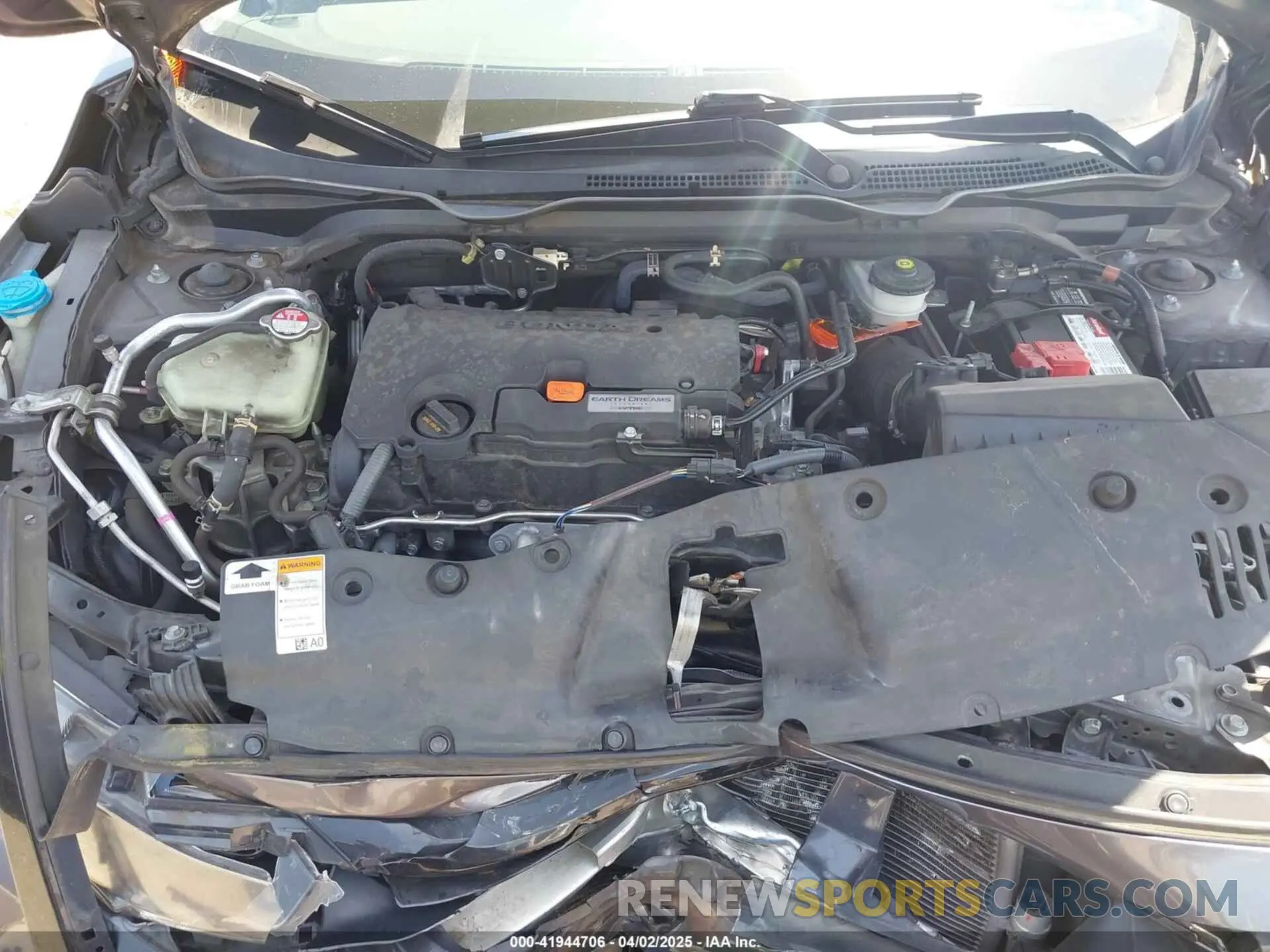 10 Photograph of a damaged car 2HGFC2F64KH596741 HONDA CIVIC 2019