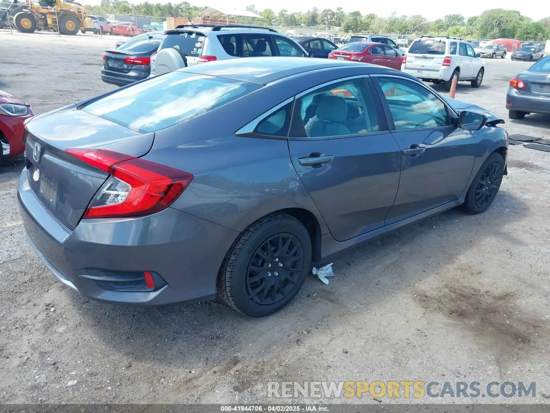 4 Photograph of a damaged car 2HGFC2F64KH596741 HONDA CIVIC 2019