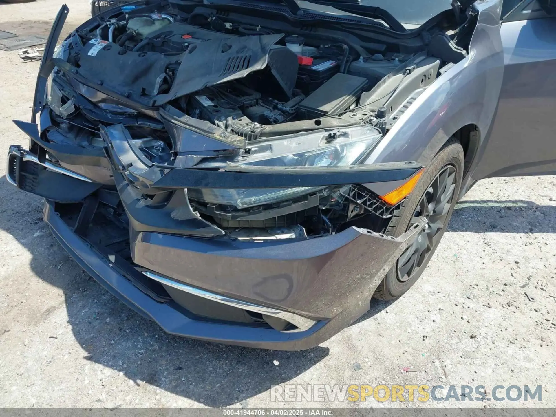 6 Photograph of a damaged car 2HGFC2F64KH596741 HONDA CIVIC 2019