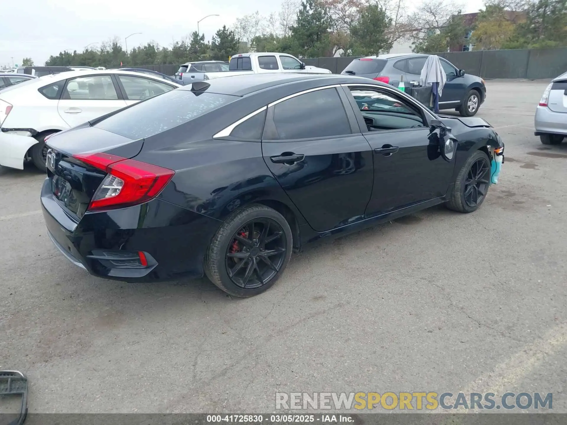 4 Photograph of a damaged car 2HGFC2F65KH520171 HONDA CIVIC 2019